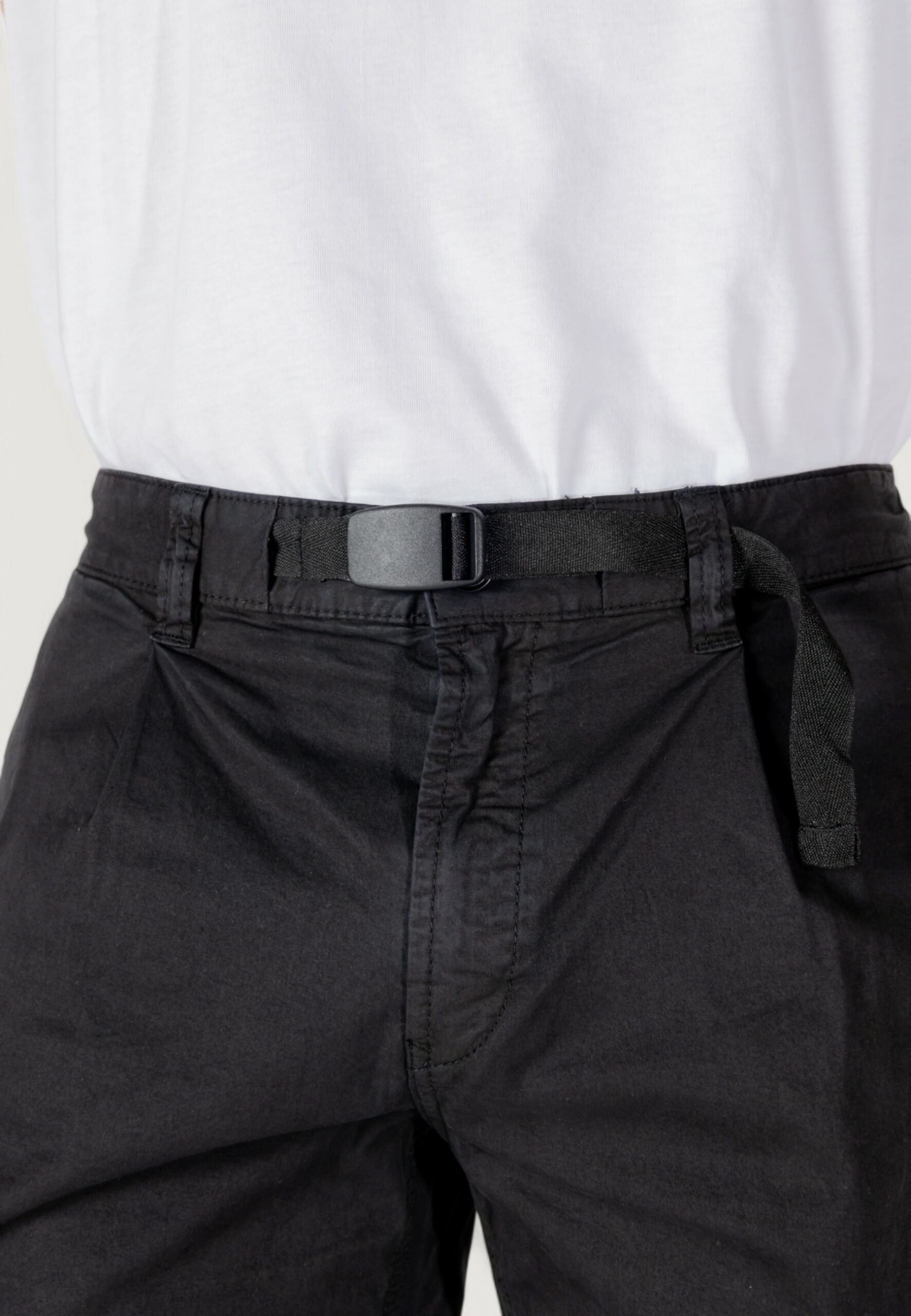 BOSS サリエル バミューダ ショーツ - ブラック