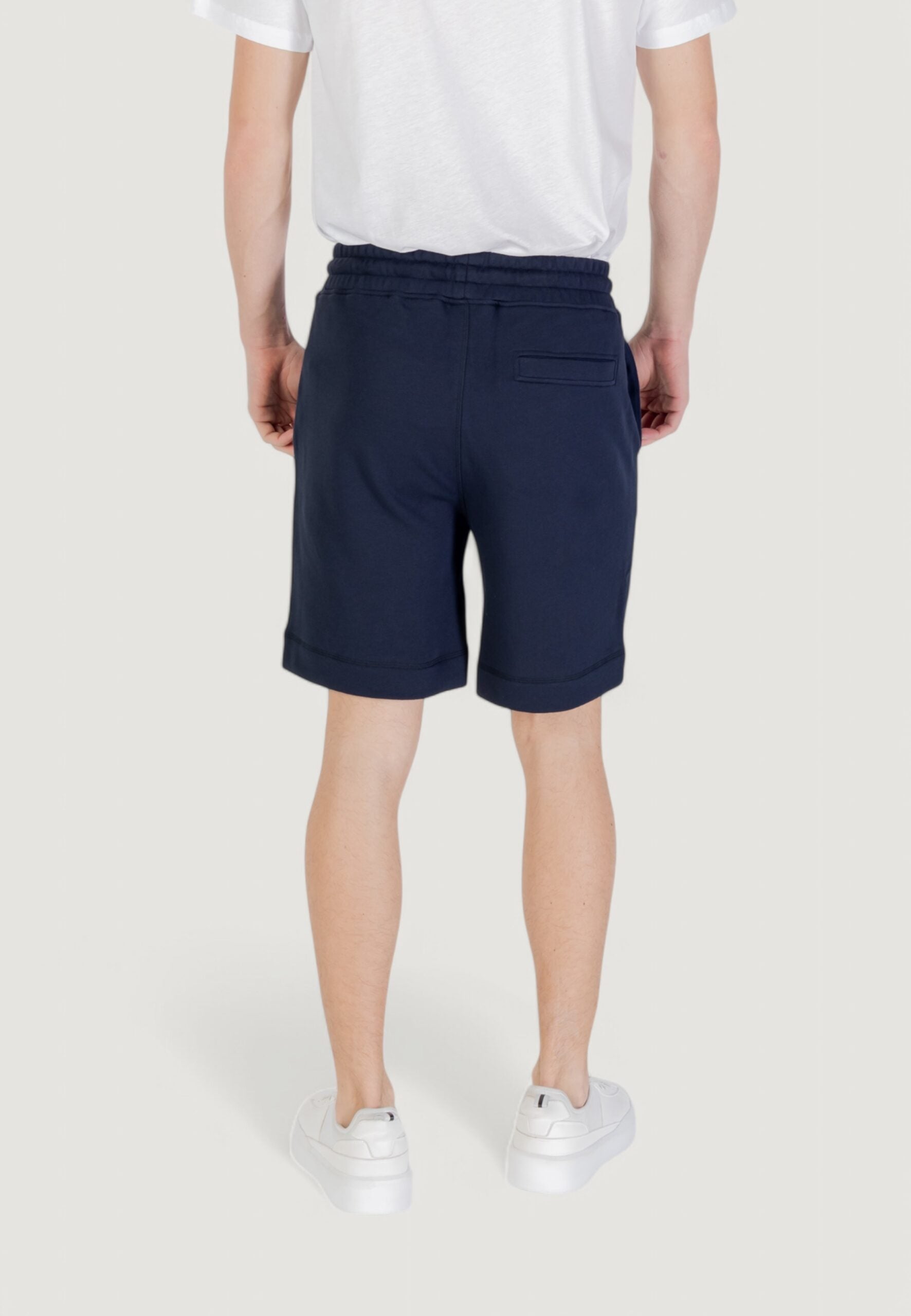 ボス セワク バミューダ ショーツ - ダークブルー