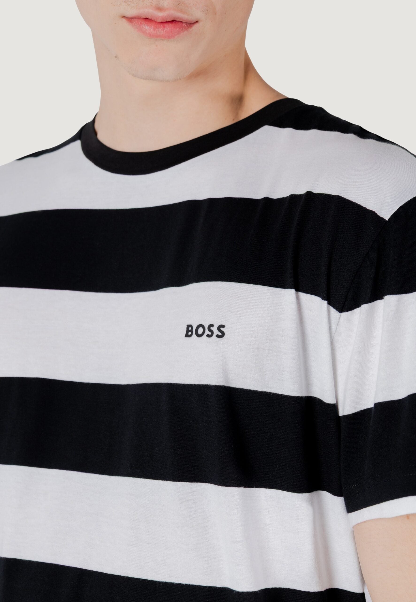 BOSS テイルズ ストライプ Tシャツ - ブラック