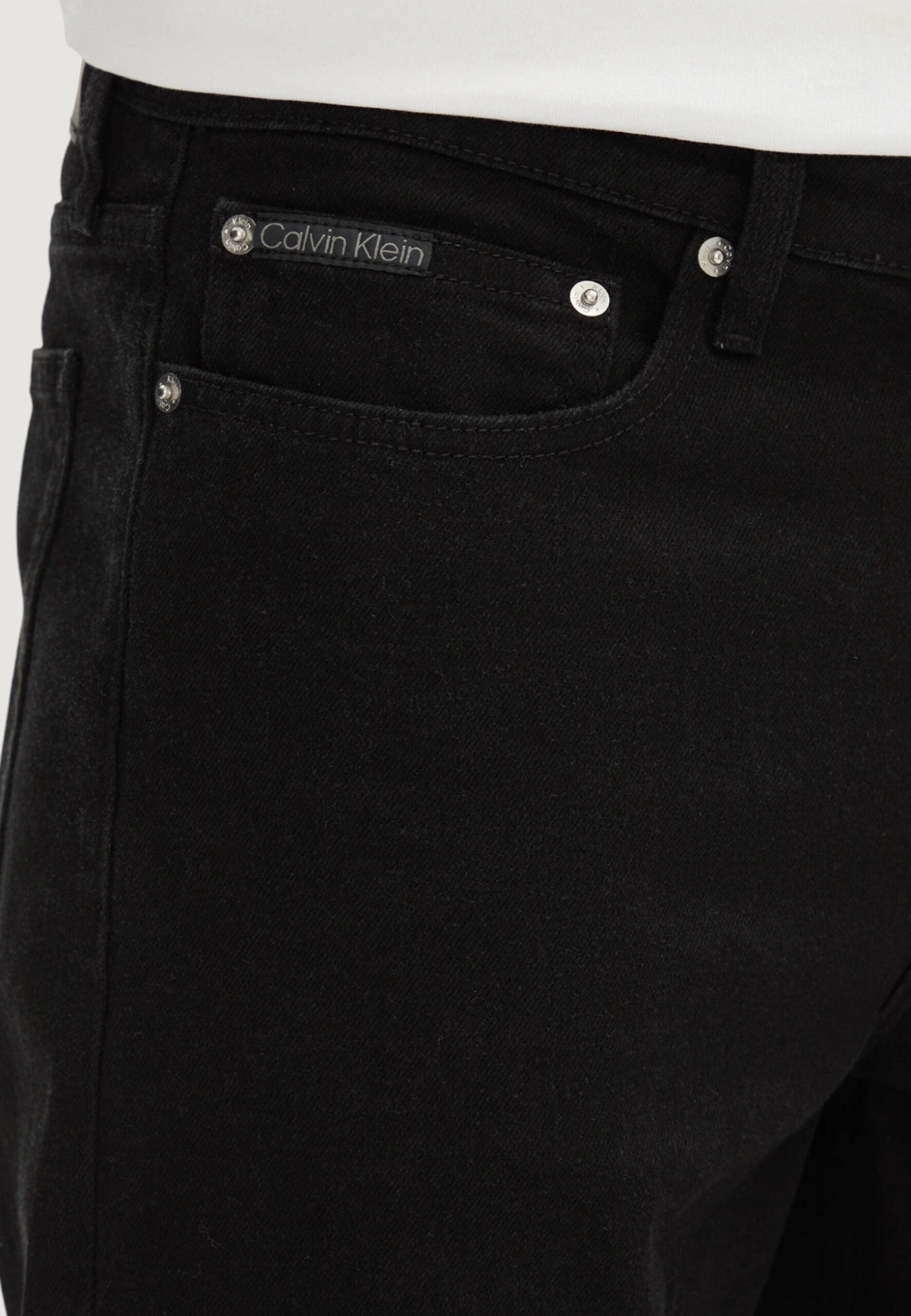 Calvin Klein Jeans Slim Bermuda Shorts - Black