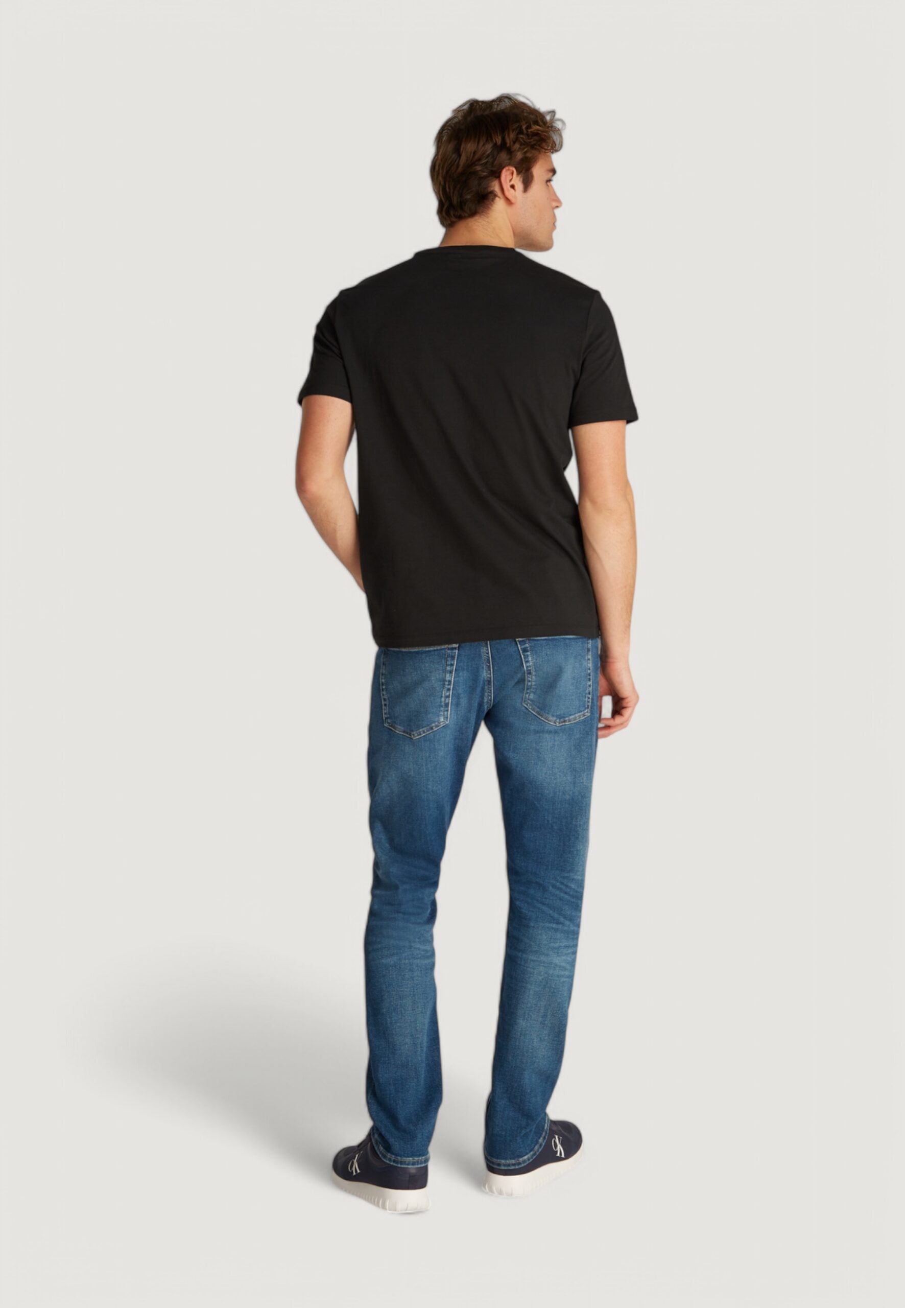 Calvin Klein Jeans Smooth Cotton Solid T-Shirt - Black