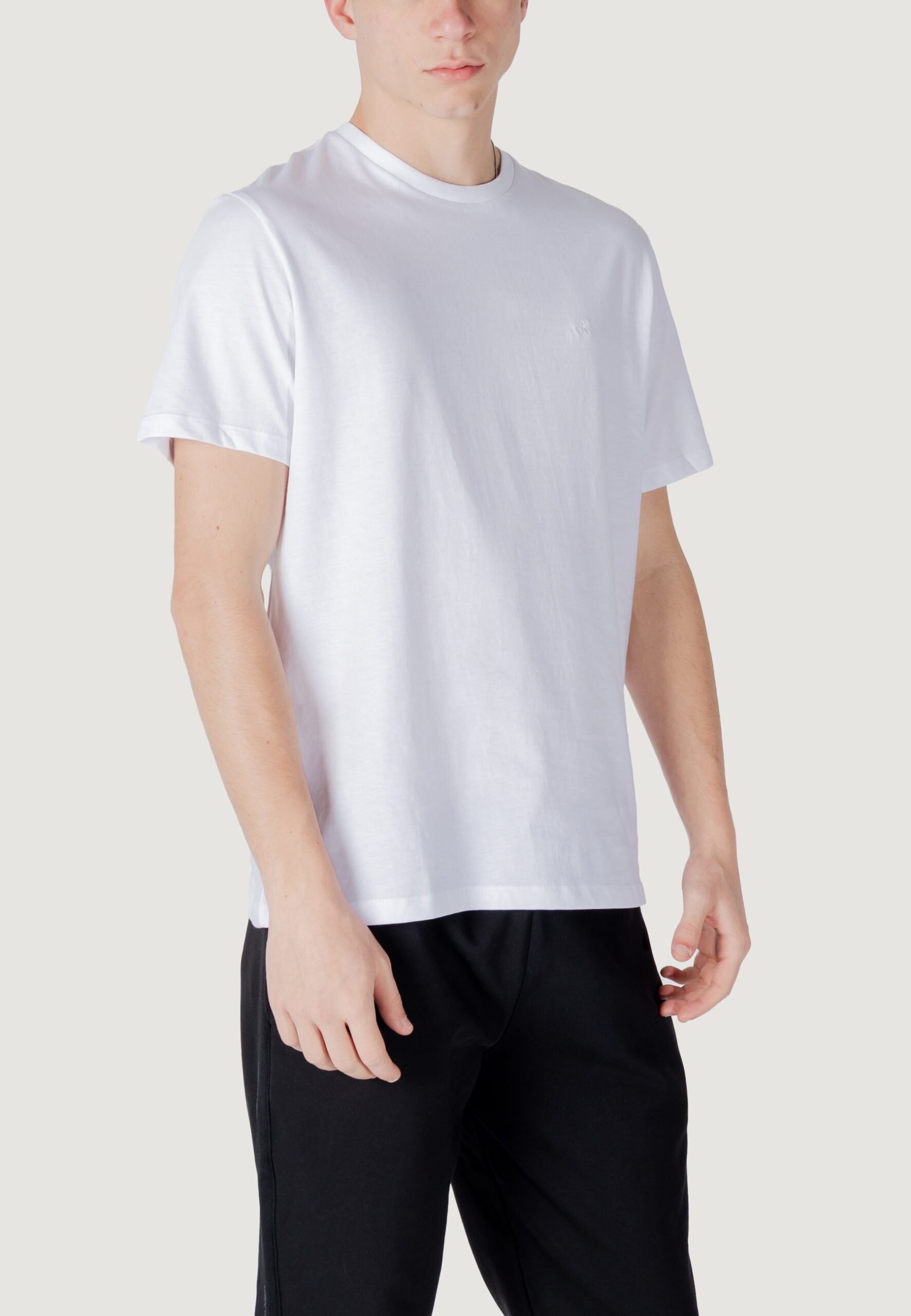 Calvin Klein Jeans Smooth Cotton Solid T-Shirt - White