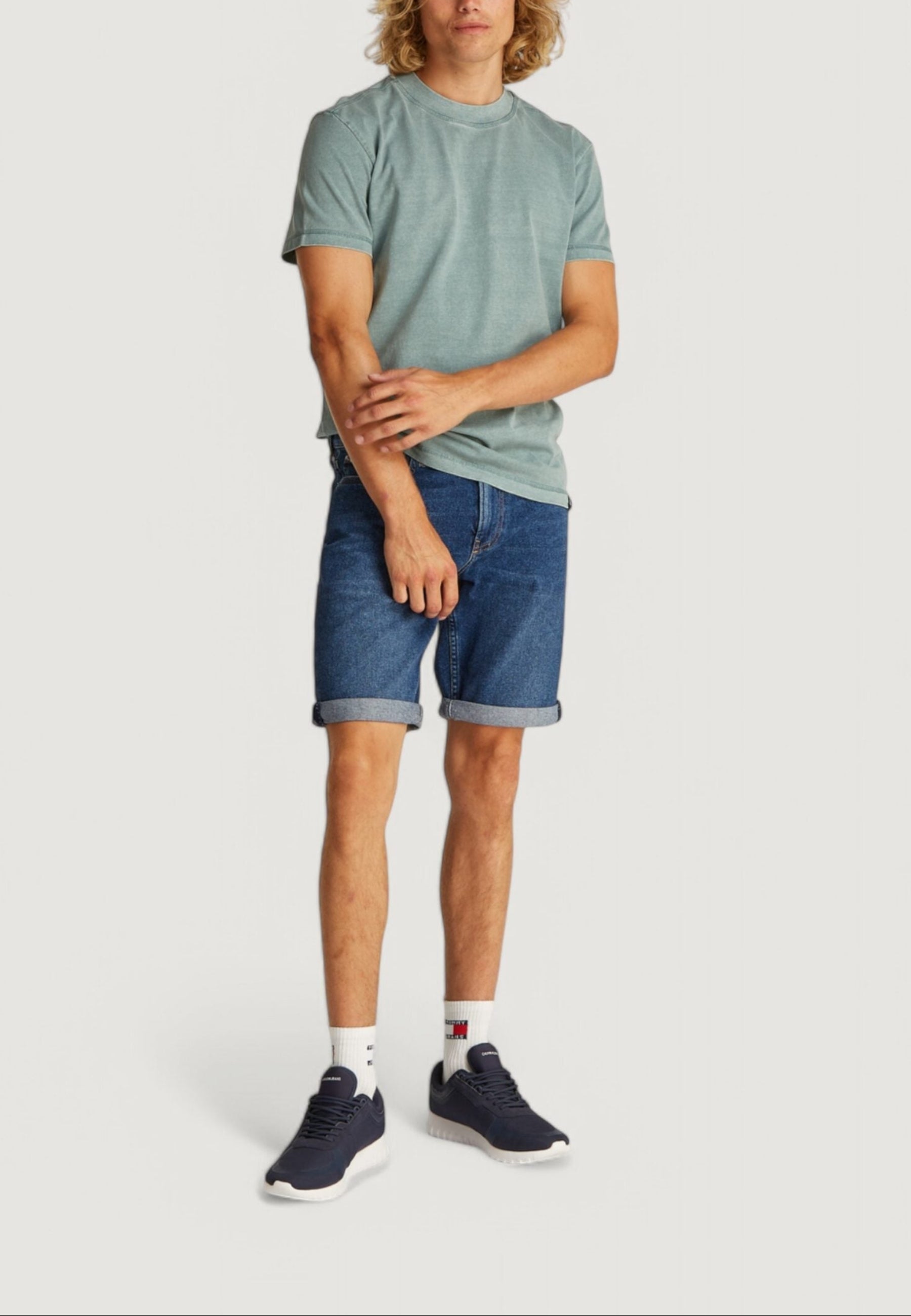 Calvin Klein Jeans Slim Dark Denim Bermuda Shorts