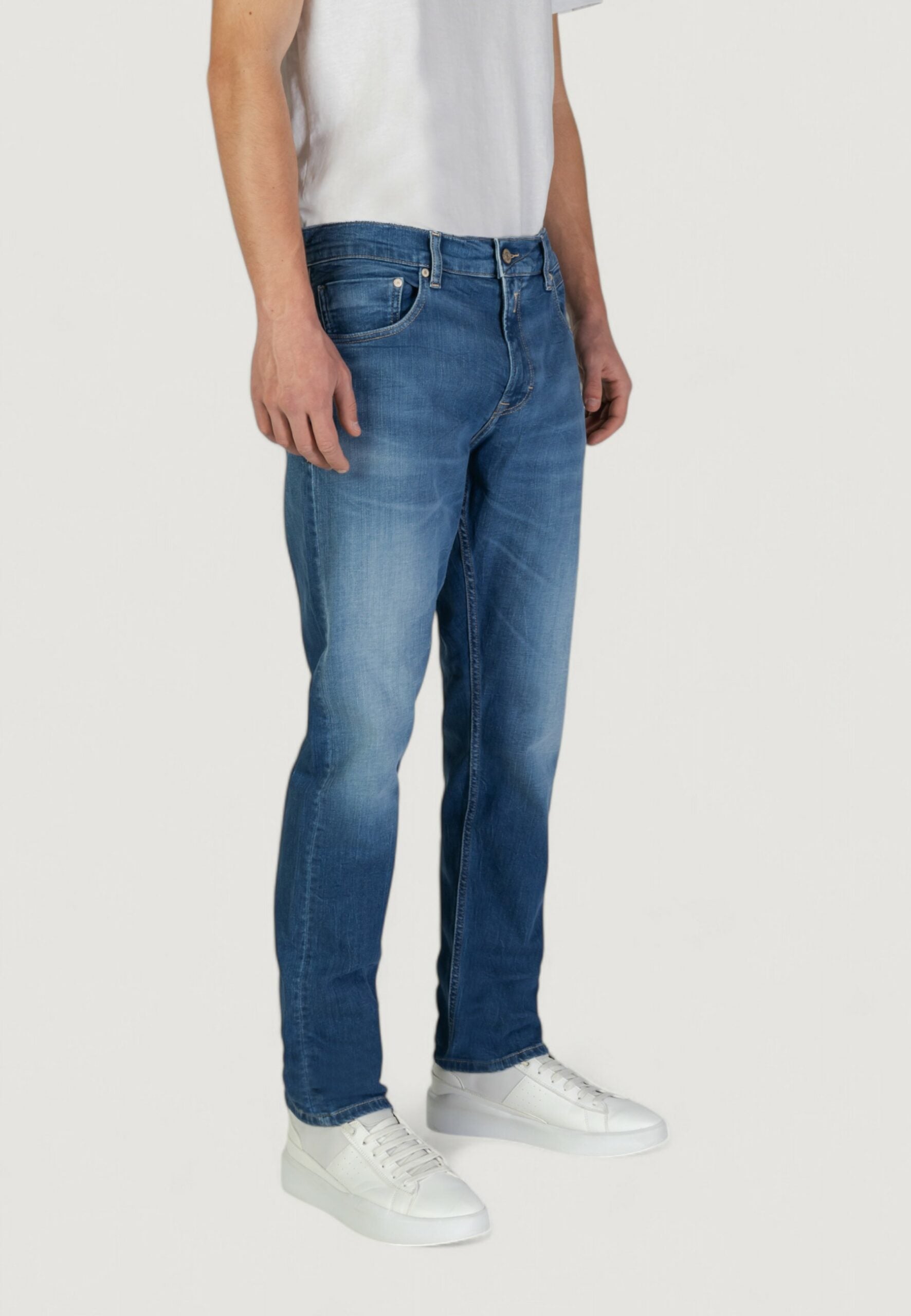 Replay M1021 Tapered Denim Jeans