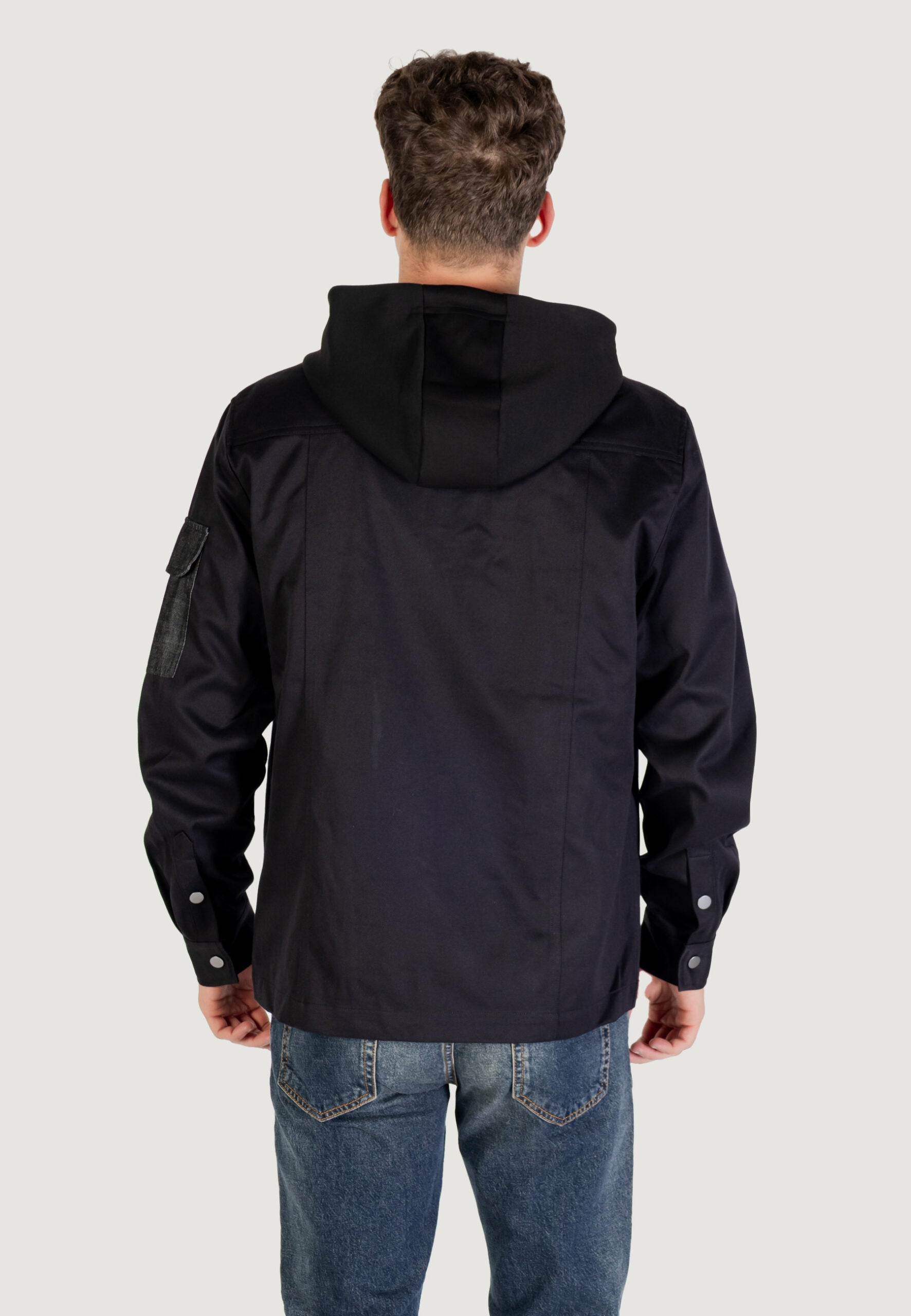 アントニー・モラト メンズ ブラック ヒューストン リラックスフィット 長袖シャツ