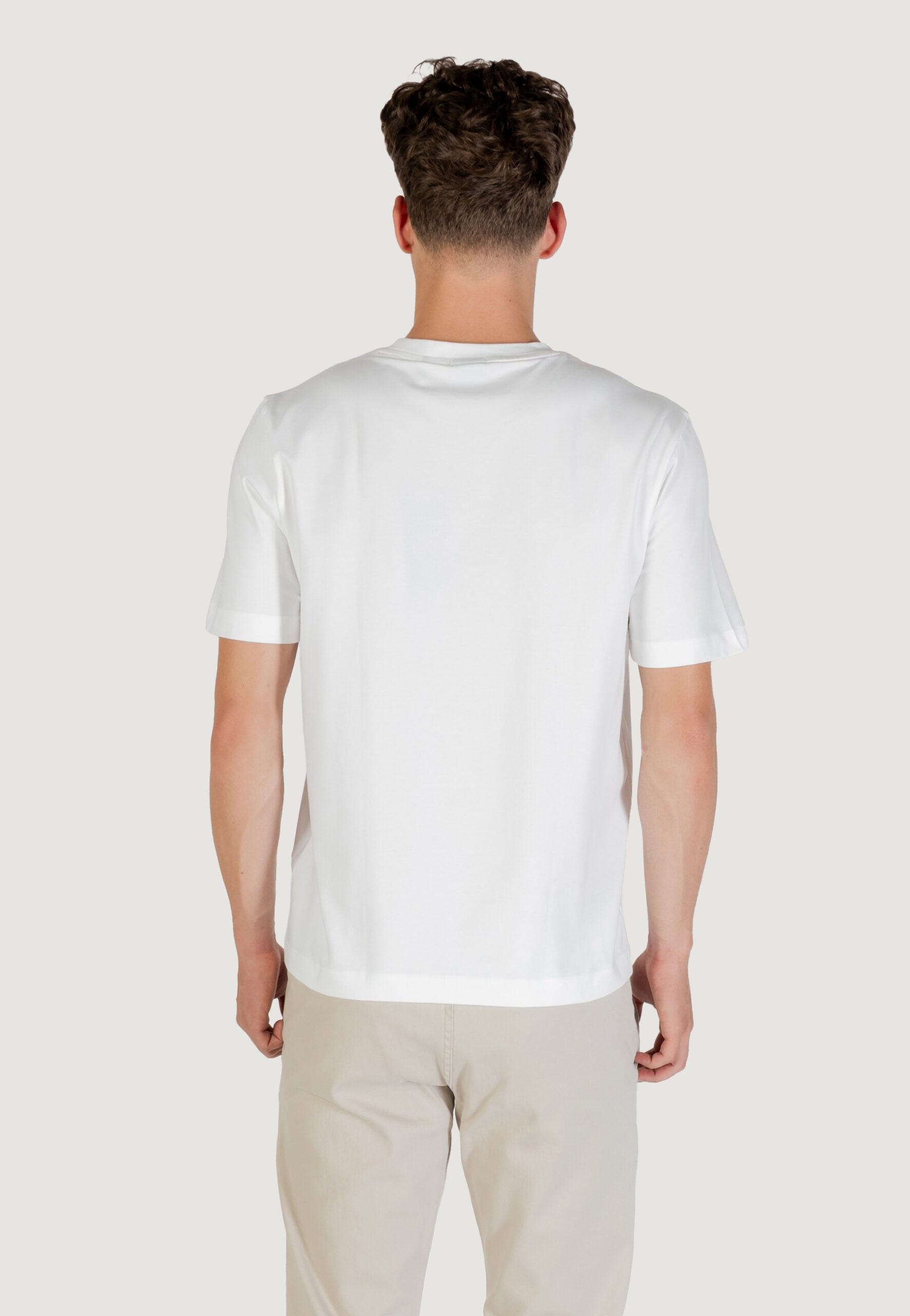 BOSS TChup メンズ ホワイト Tシャツ