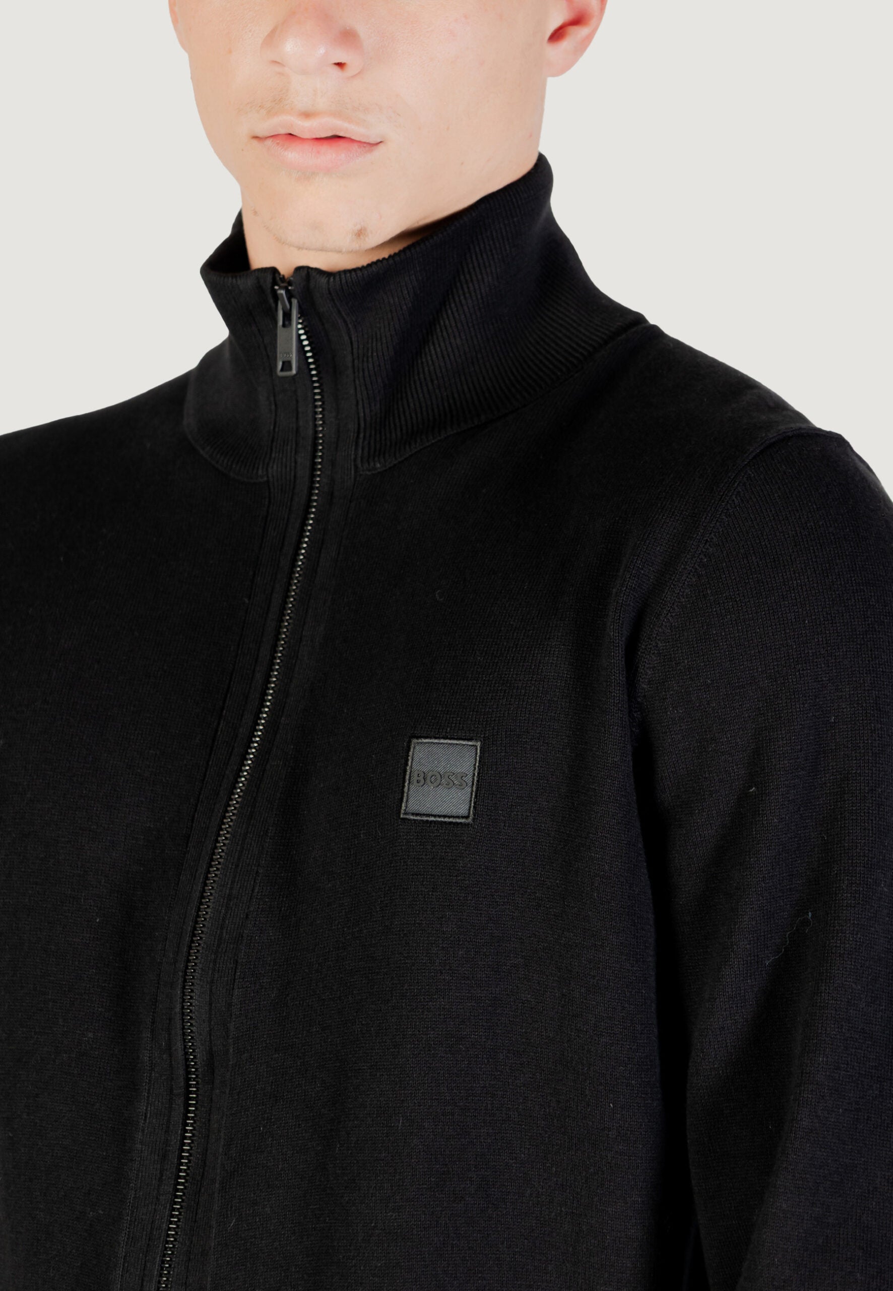 BOSS メンズ ブラック カーディガン 50543692