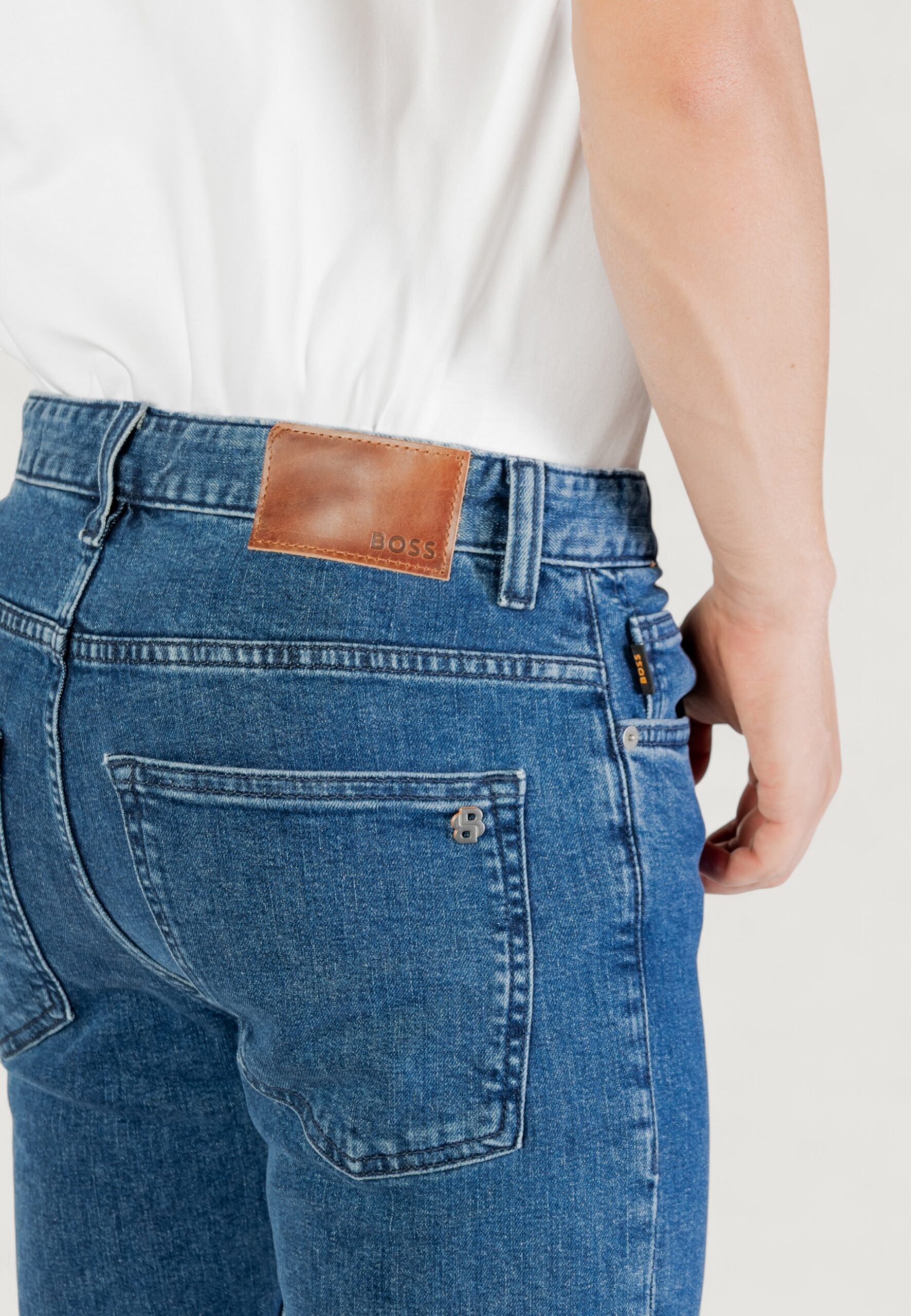 BOSS メンズ ダークデニム デラウェア スリムフィット ジーンズ