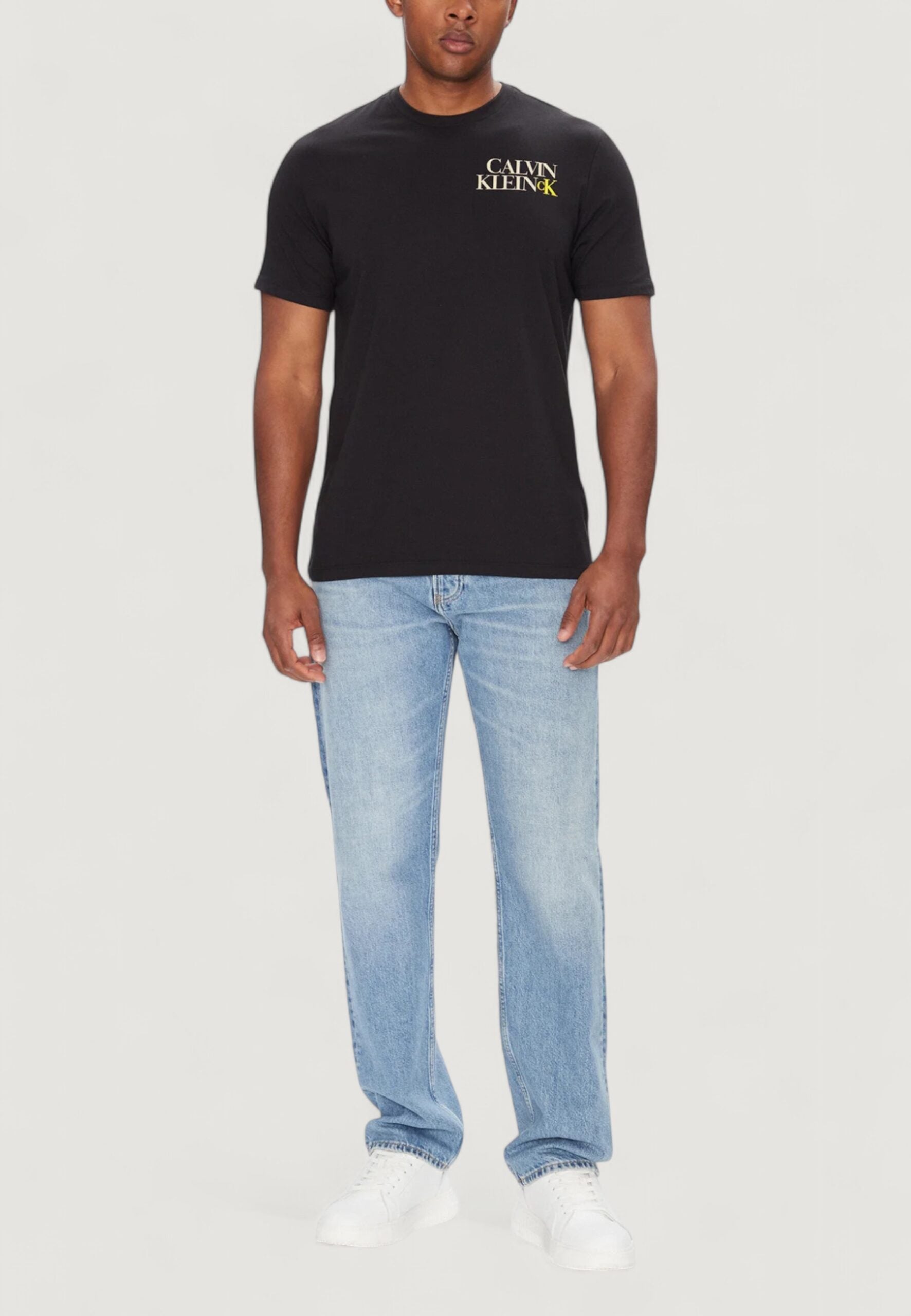 Calvin Klein Jeans Men's Black T-Shirt - New York Wordmark Logo