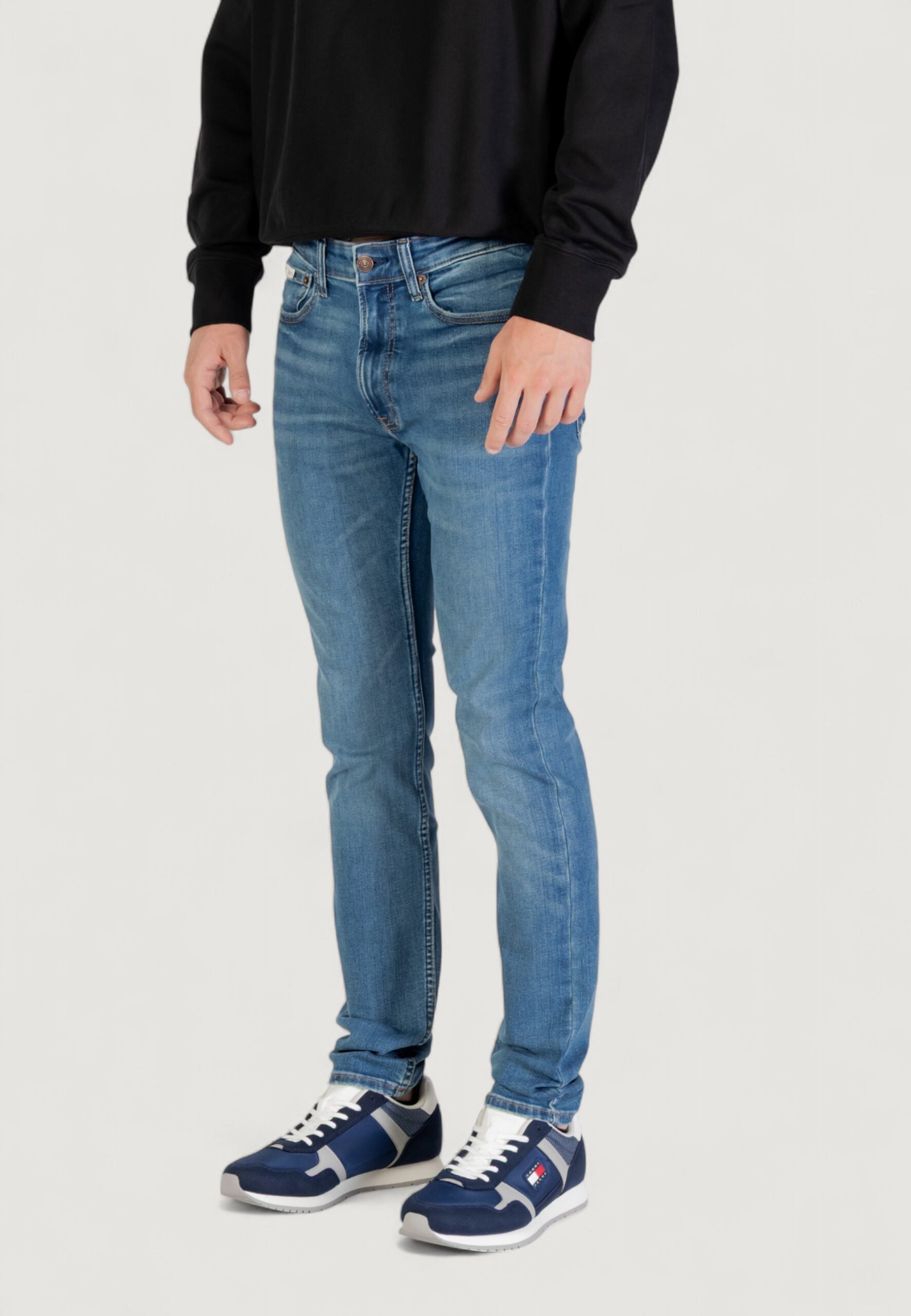 Calvin Klein Jeans Men's Canyon Blue Skinny Denim Jeans