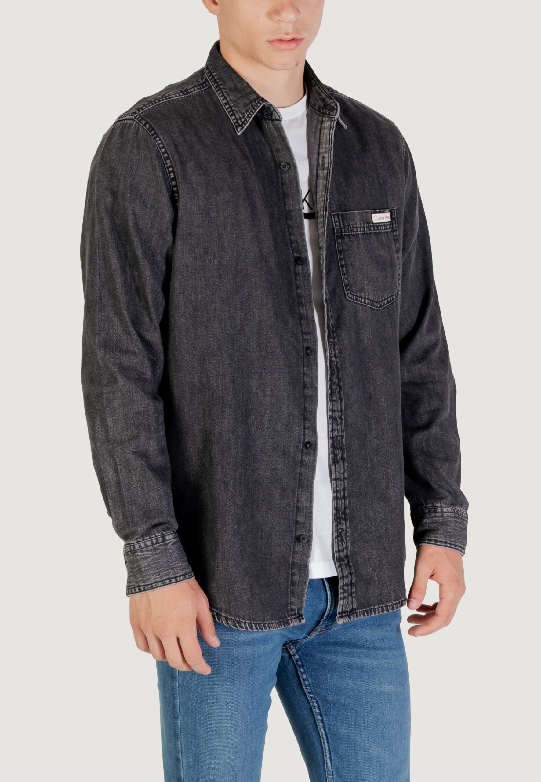 Calvin Klein Jeans Men's Classic Vail Long-Sleeve Shirt - Black