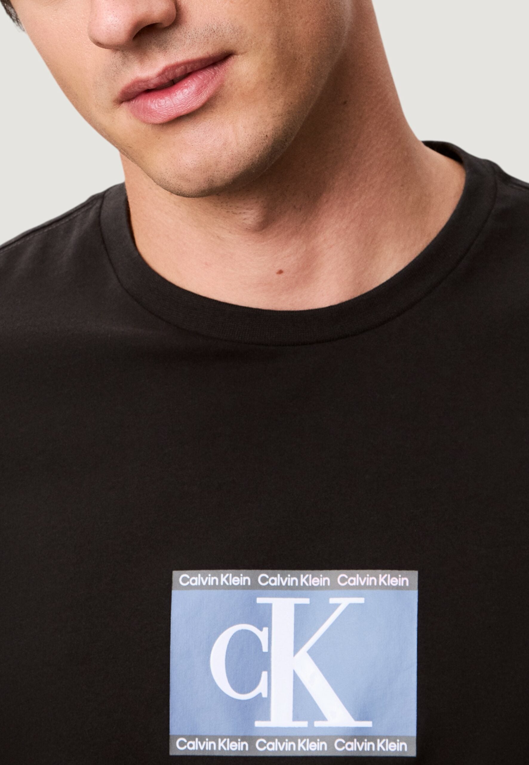 Calvin Klein Men's Black CK Box Logo T-Shirt - Short Sleeve