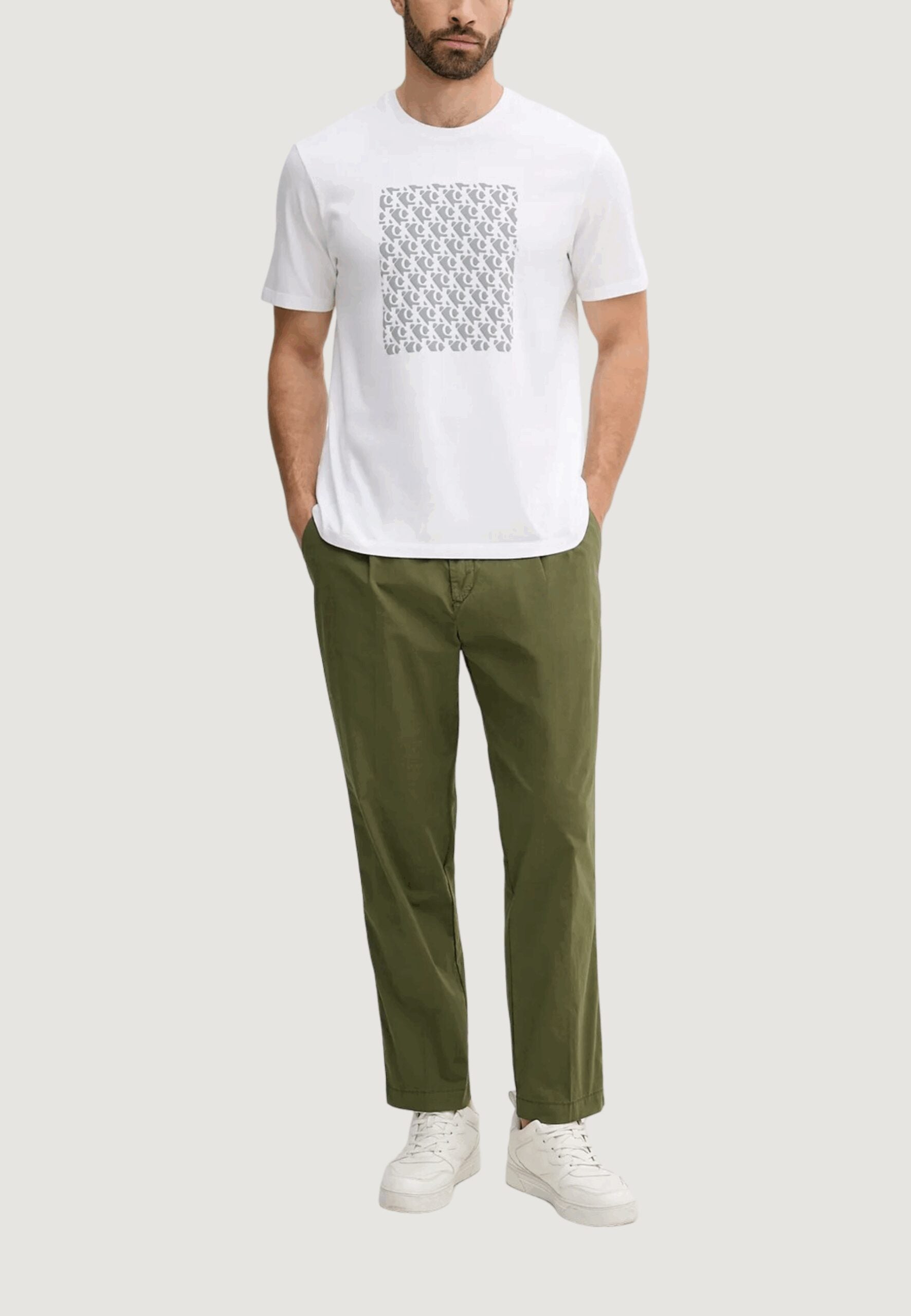 Calvin Klein jeans Men's White T-Shirt - Macro All-Over Print Logo