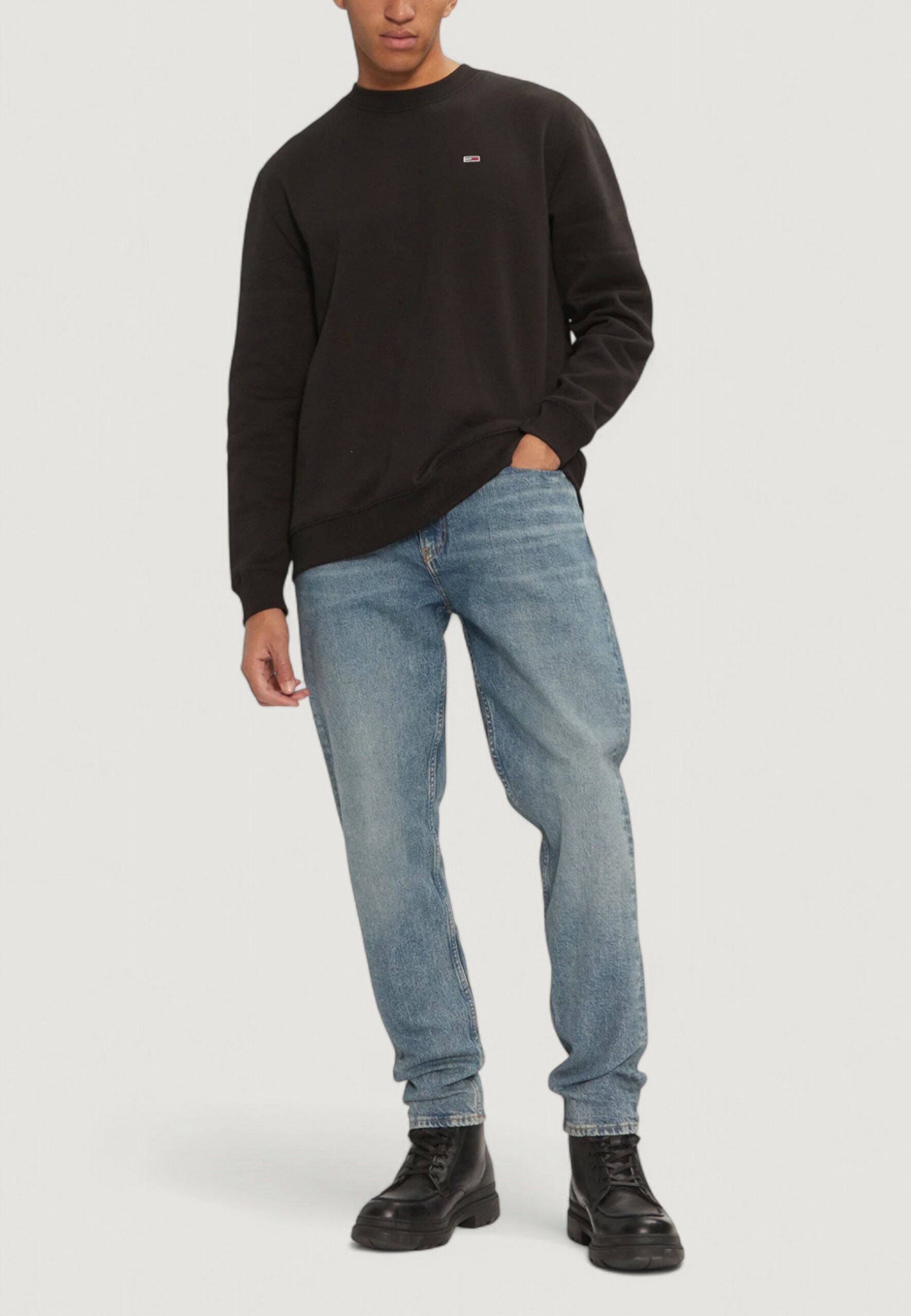 Tommy Hilfiger Jeans TJM Men's Black Essential Flag Hoodie