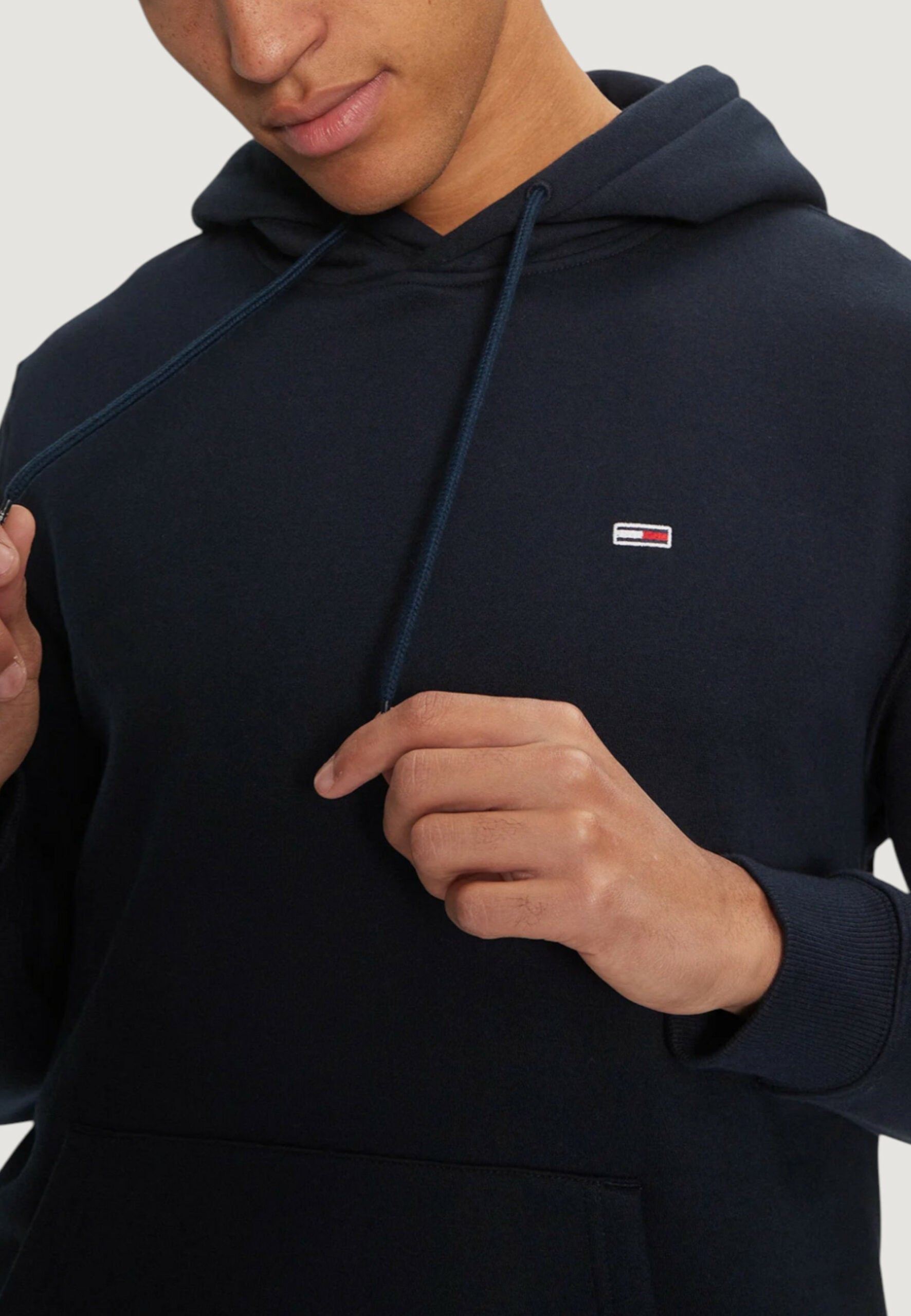 Tommy Hilfiger Jeans TJM Men's Dark Blue Essential Flag Hoodie