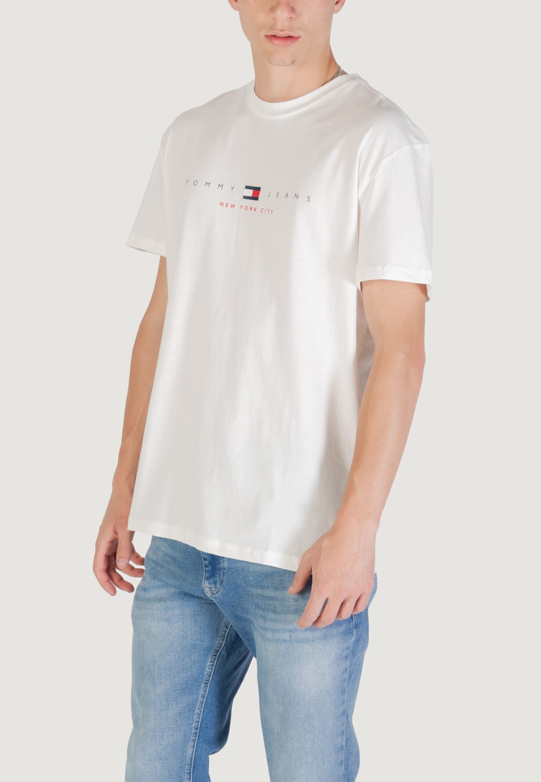 Tommy Hilfiger jeans TJM Regular Fit Cream T-Shirt - Linear Flag Logo