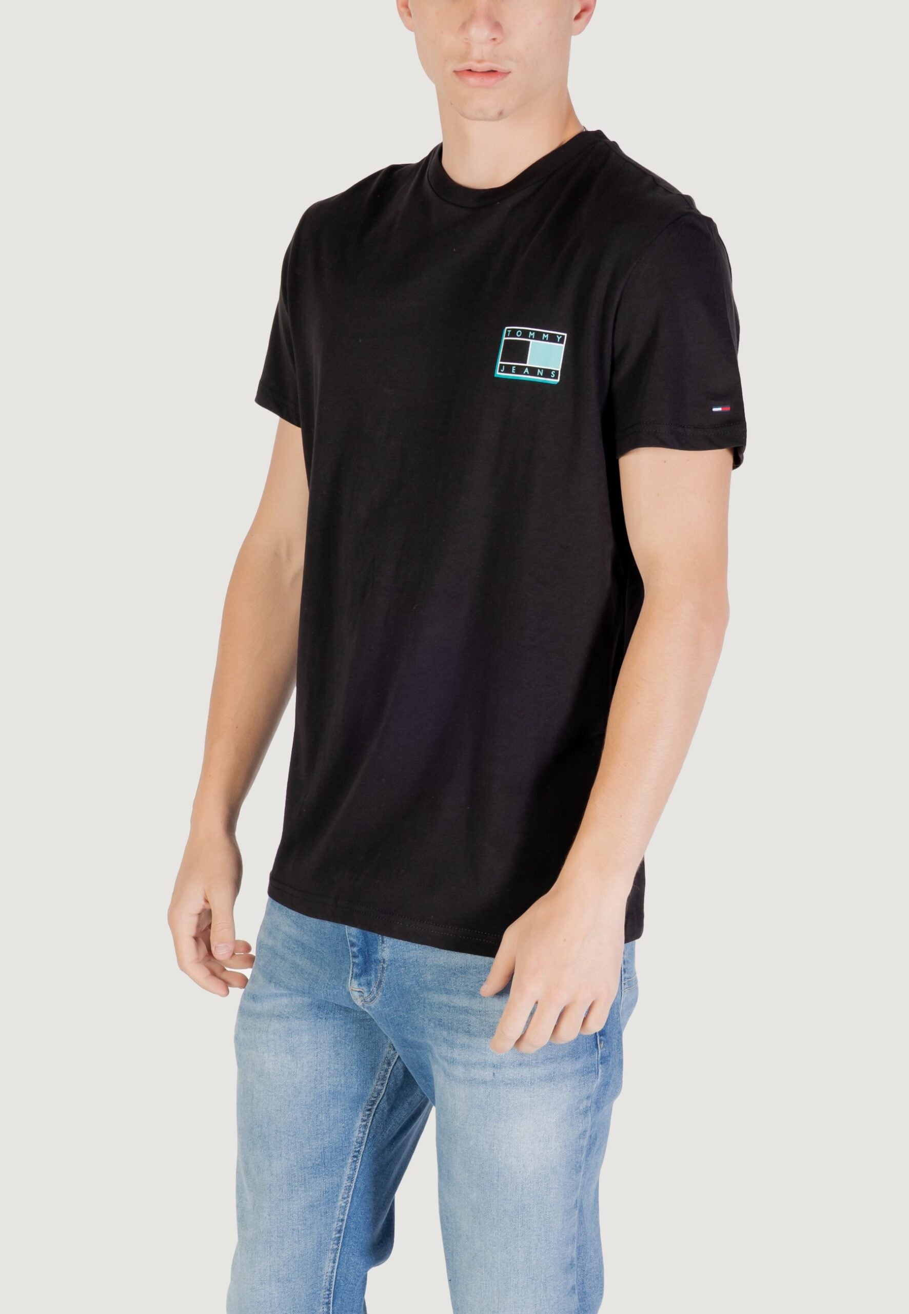 Tommy Hilfiger TJM Slim Fit Black T-Shirt - Pop Color Flag Logo
