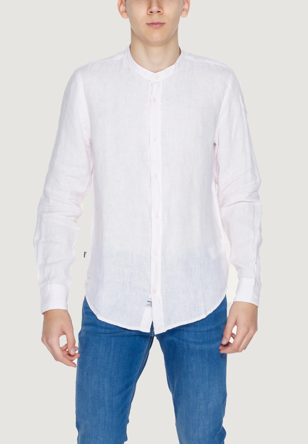 Blue long-sleeved shirt. 24SBLUS01031