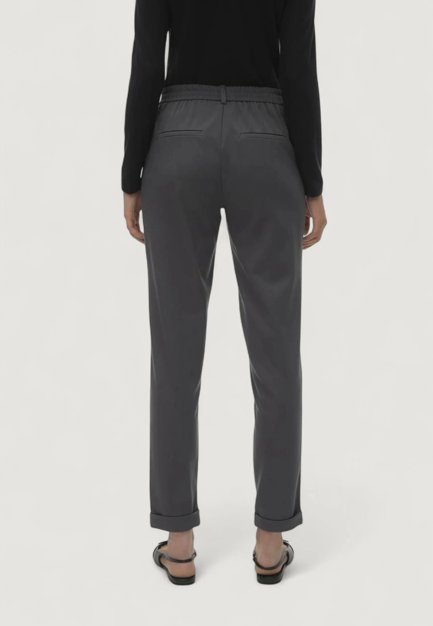 Vero Moda regular trousers VMMAYA MW LOOSE SOLID PANT NOOS
