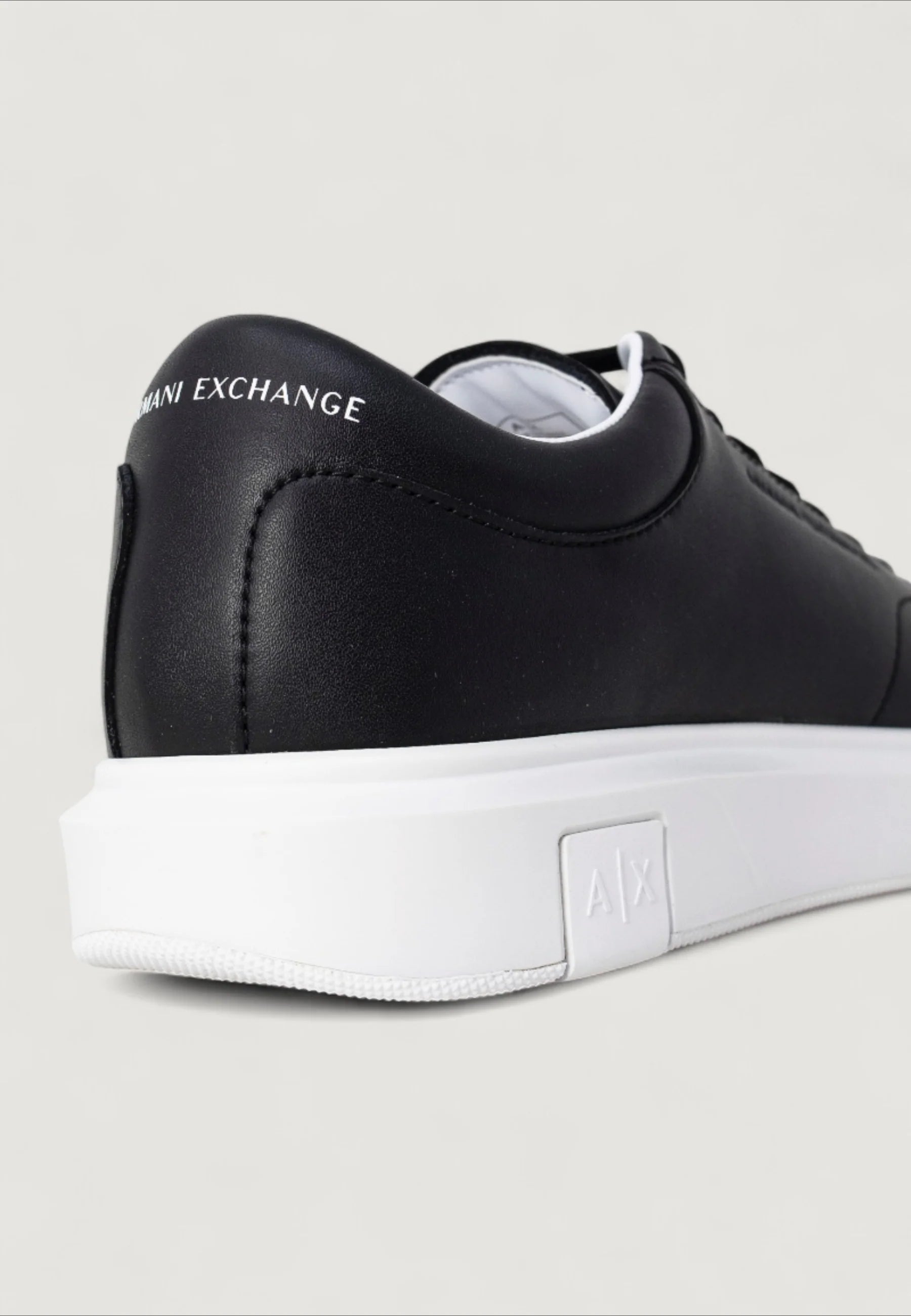 Sneakers Armani Exchange XUX123 XV534