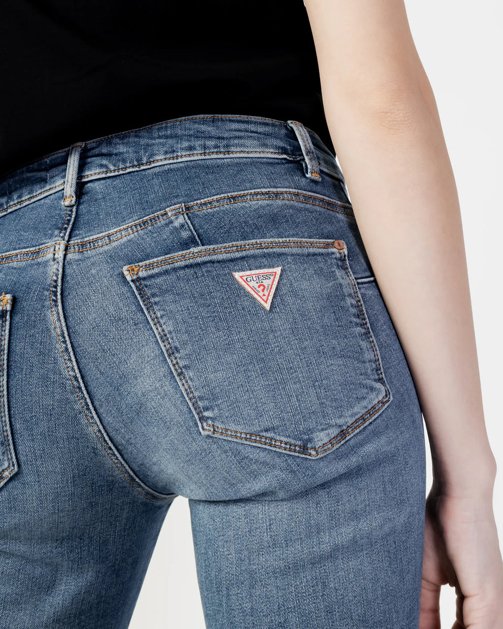 Skinny and Super-skinny jeans Guess CURVE