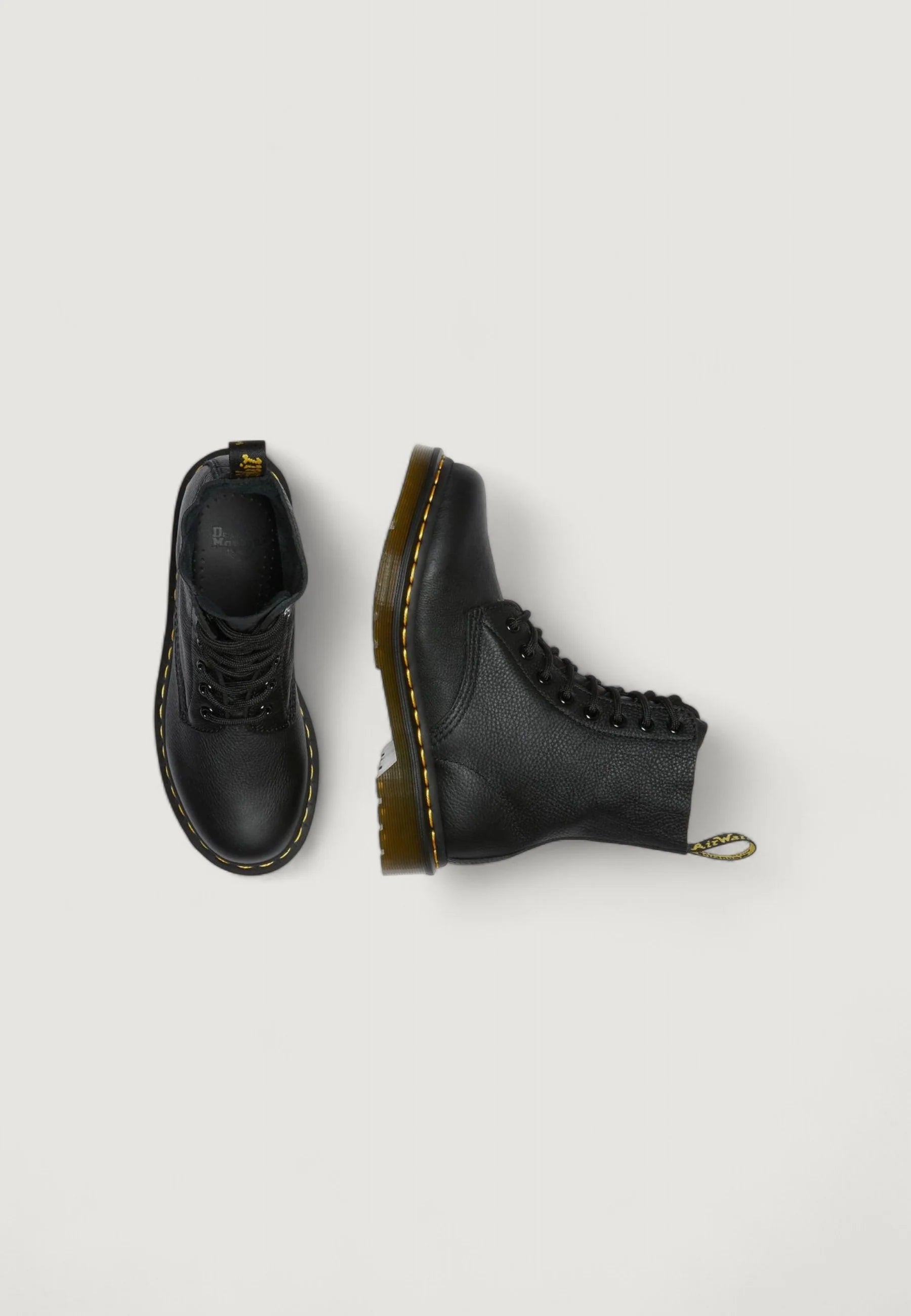 Combats boots Dr. Martens 1460 VIRGINIA