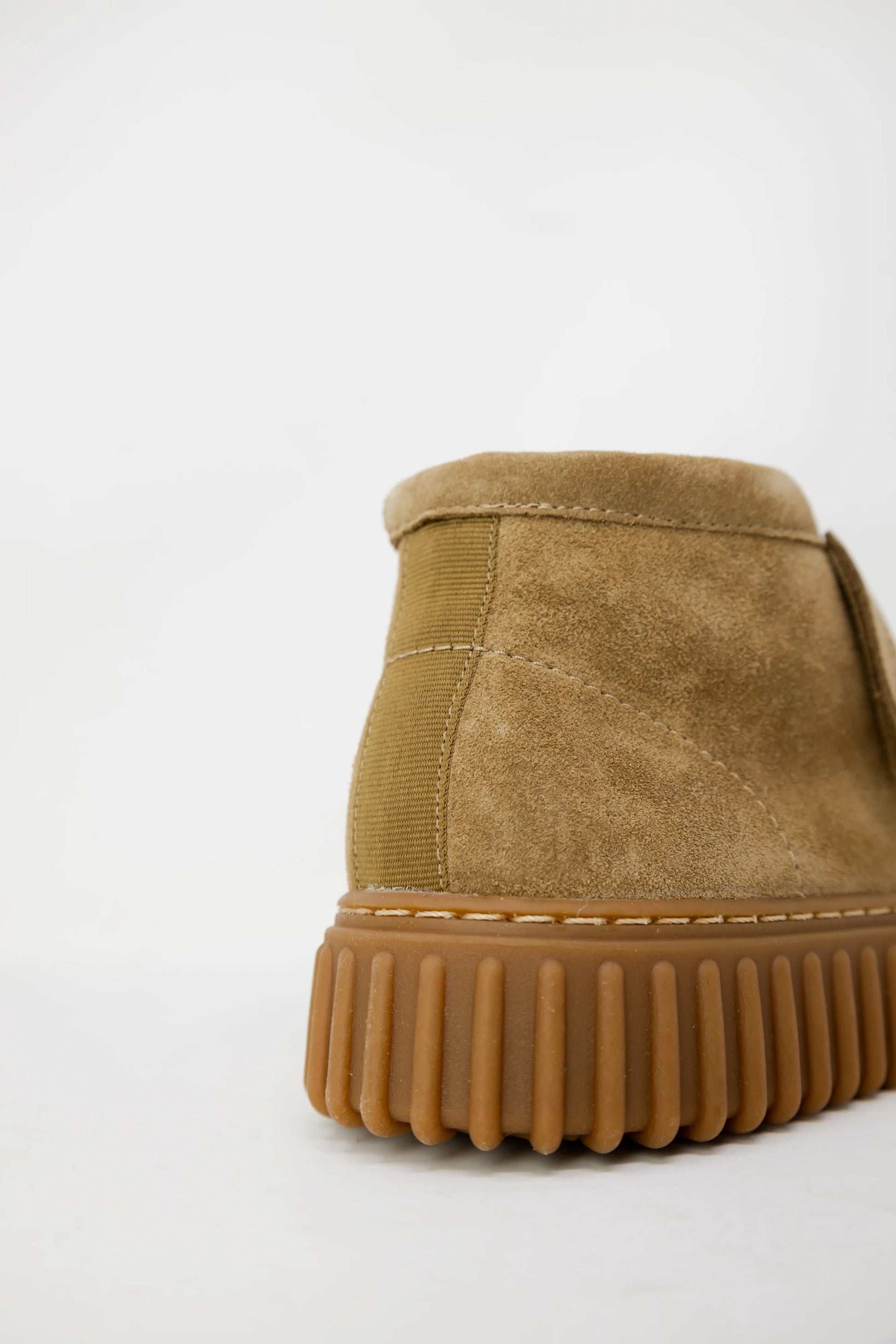 Clarks TORHILL HI DKSAND SU ankle boots