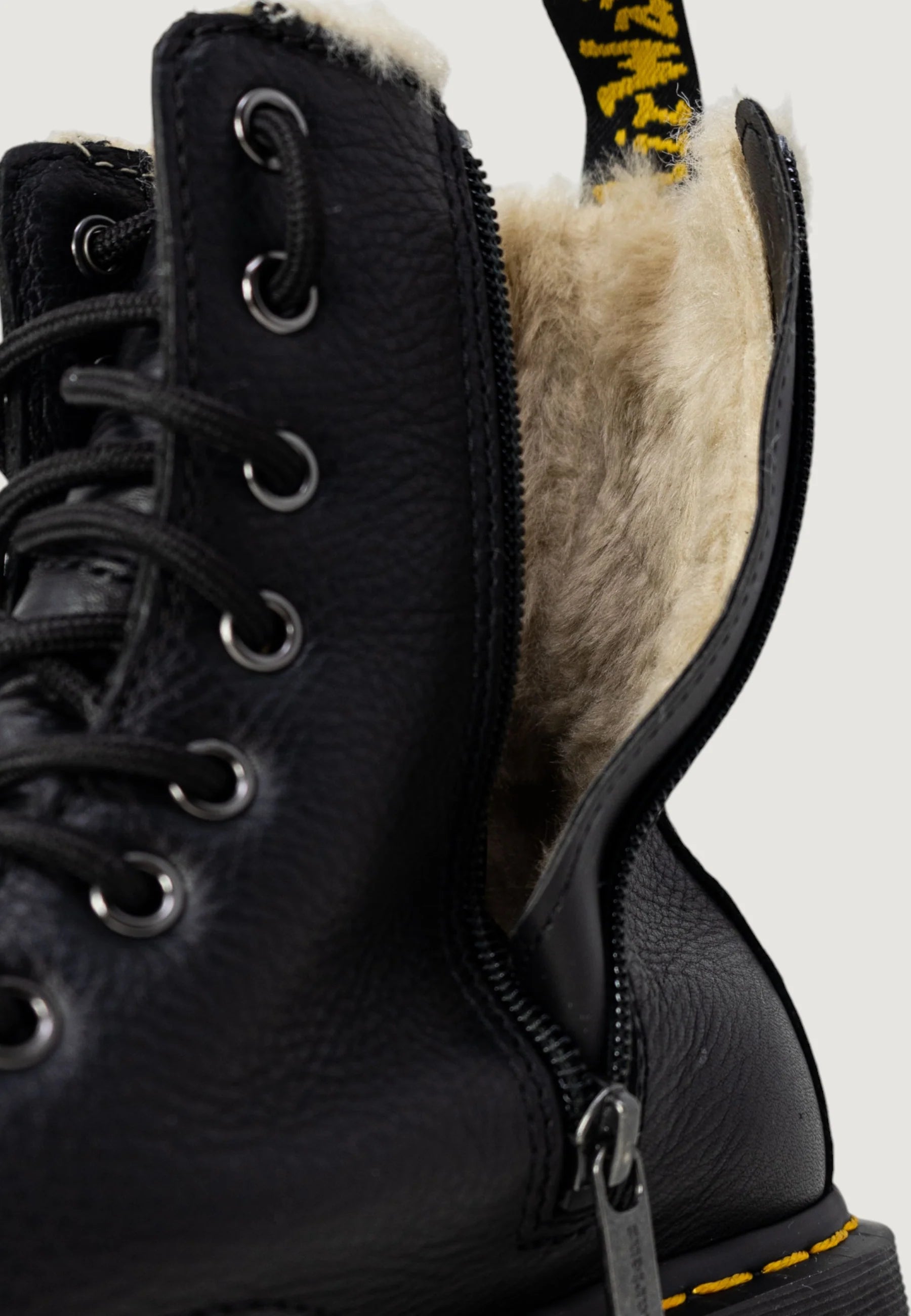 Dr. Martens Jadon FL Black Pisa Boots