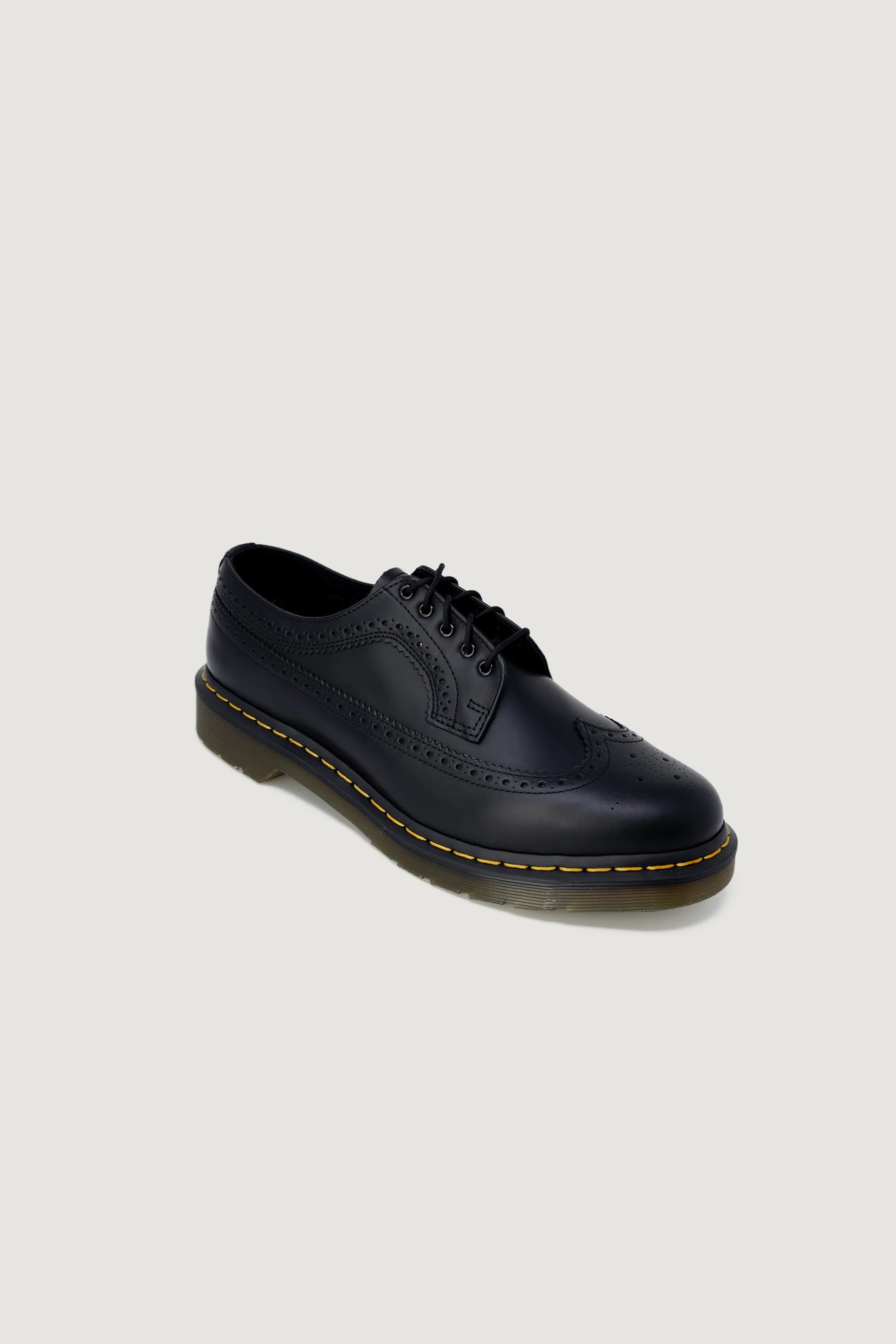 Dr. Martens 3989 Ys Smooth elegant shoes