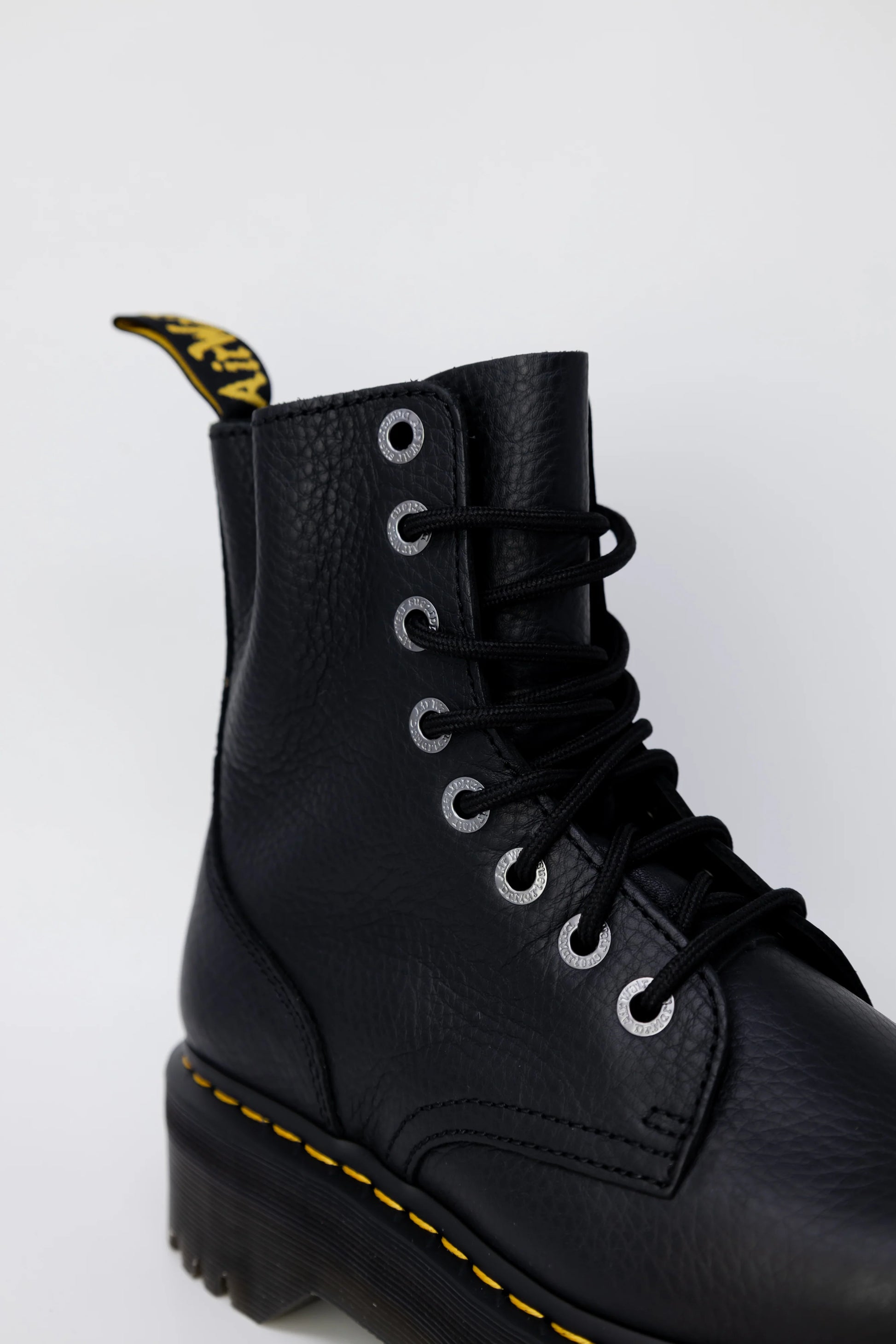Dr. Martens Jadon III Pisa Boots