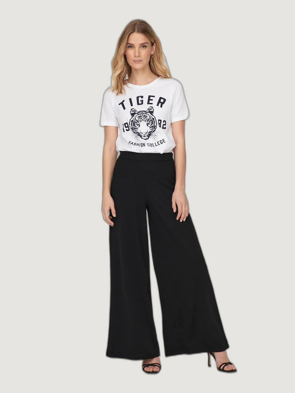 High waist trousers Jacqueline de Yong JDYTANJA LIFE WIDE FLOWY PANT JRS NOOS