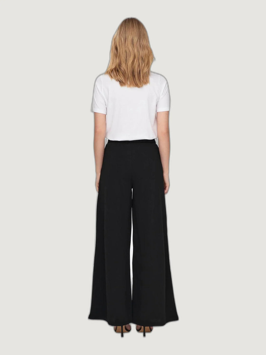 High waist trousers Jacqueline de Yong JDYTANJA LIFE WIDE FLOWY PANT JRS NOOS