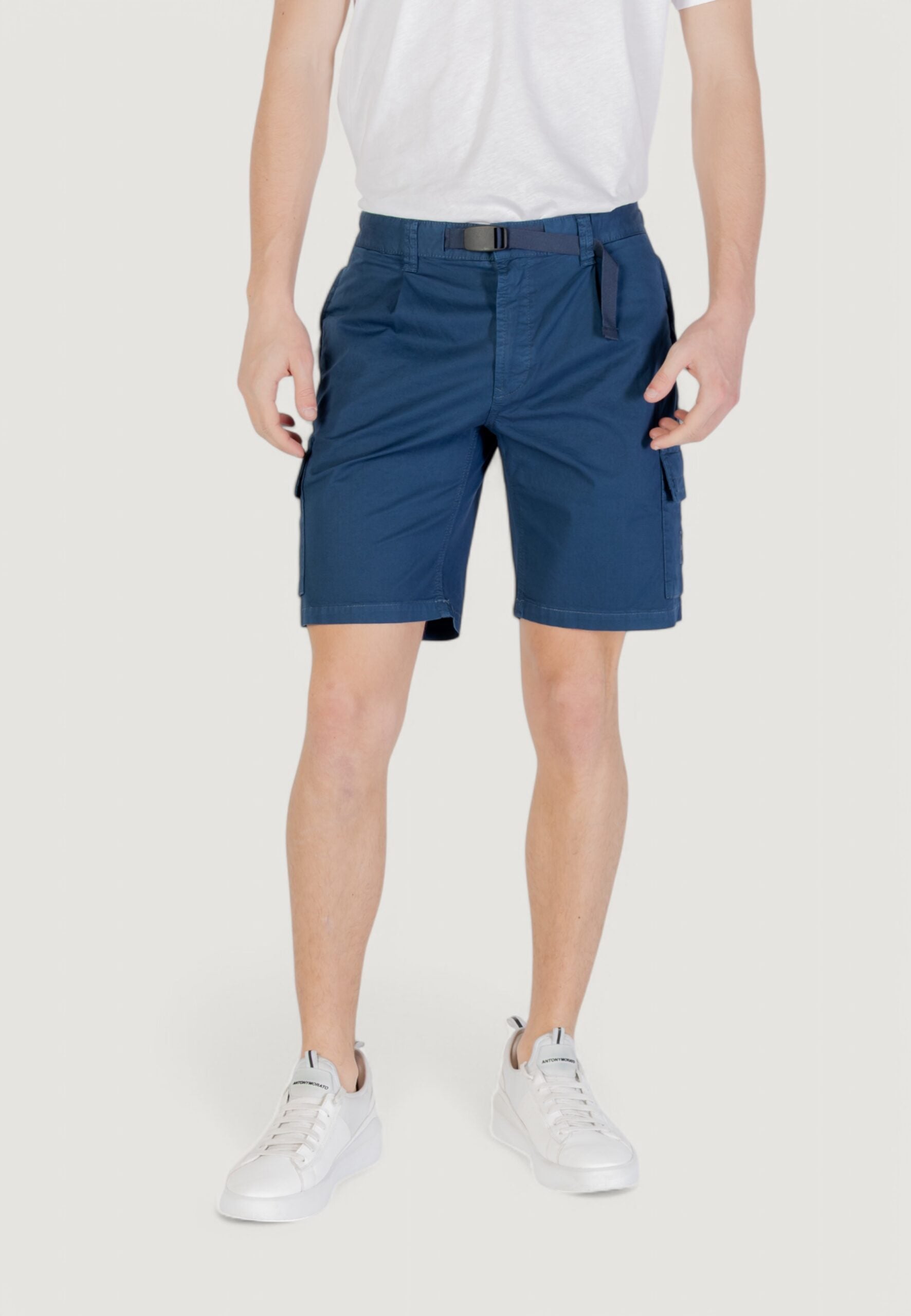 ボス シリアル バミューダ ショーツ - ブルー