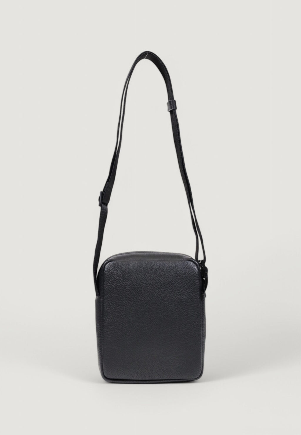 Calvin Klein CK Must Reporter S Shoulder Bag - Black
