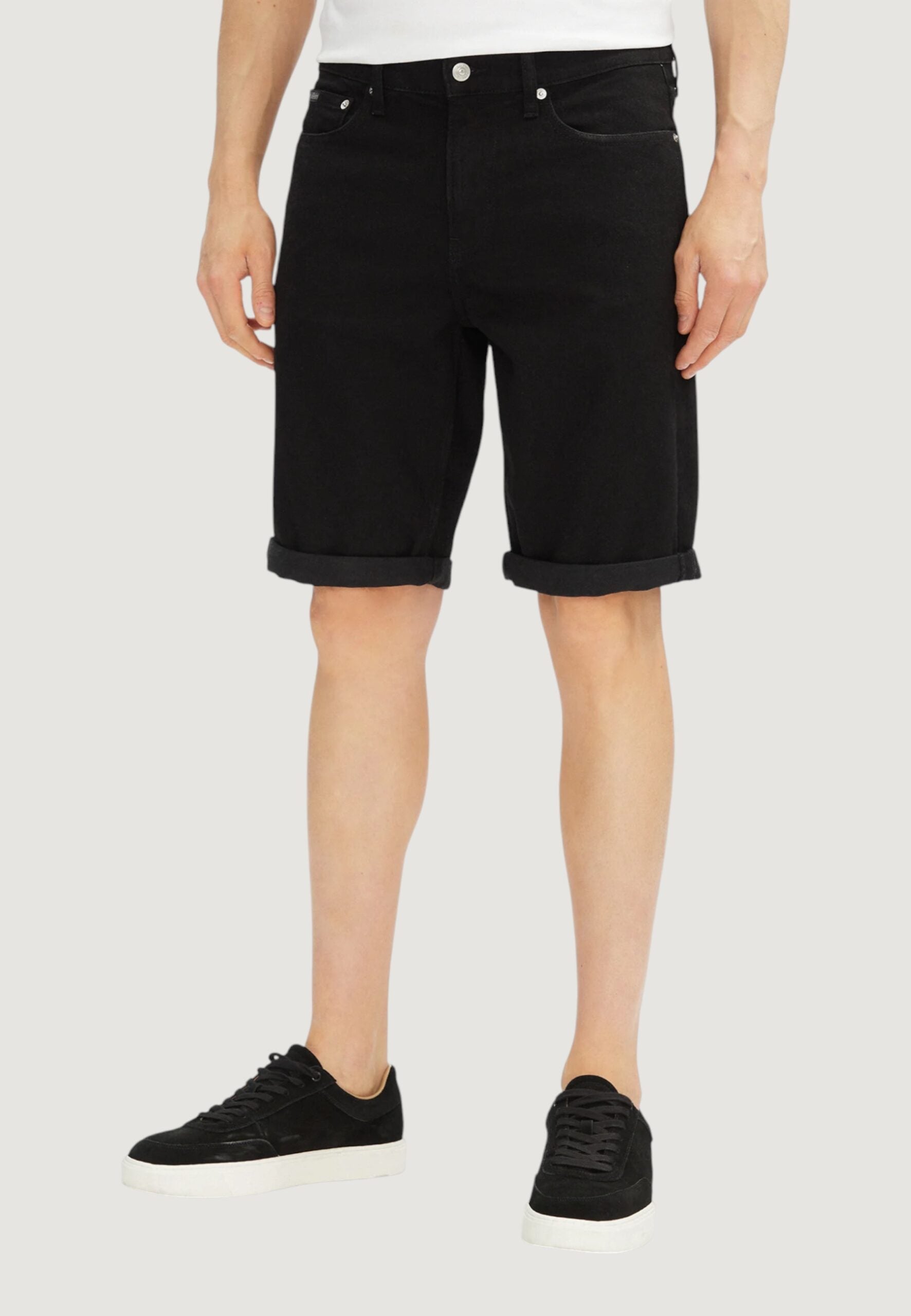 Calvin Klein Jeans Slim Bermuda Shorts - Black