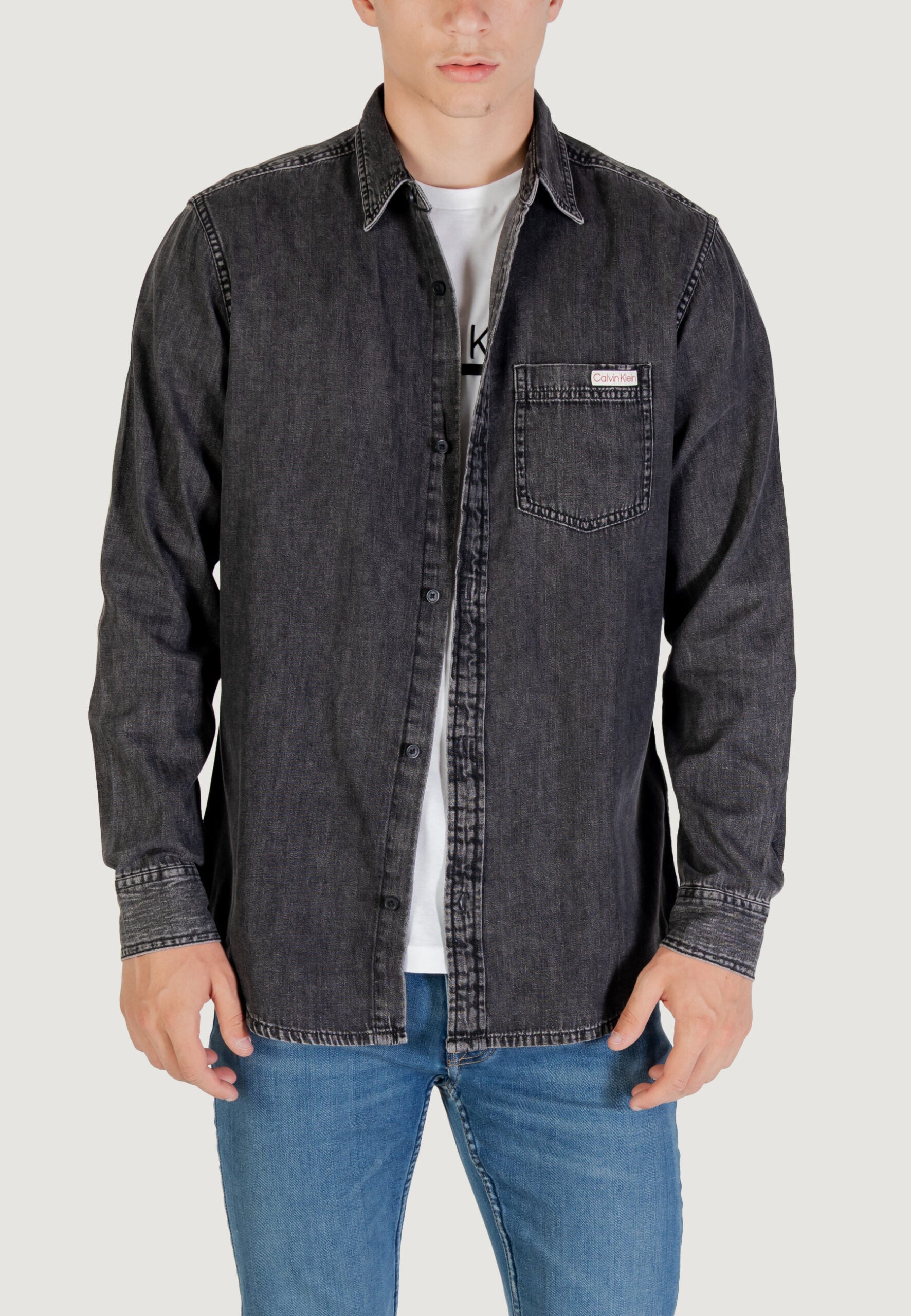 Calvin Klein Jeans Men's Classic Vail Long-Sleeve Shirt - Black