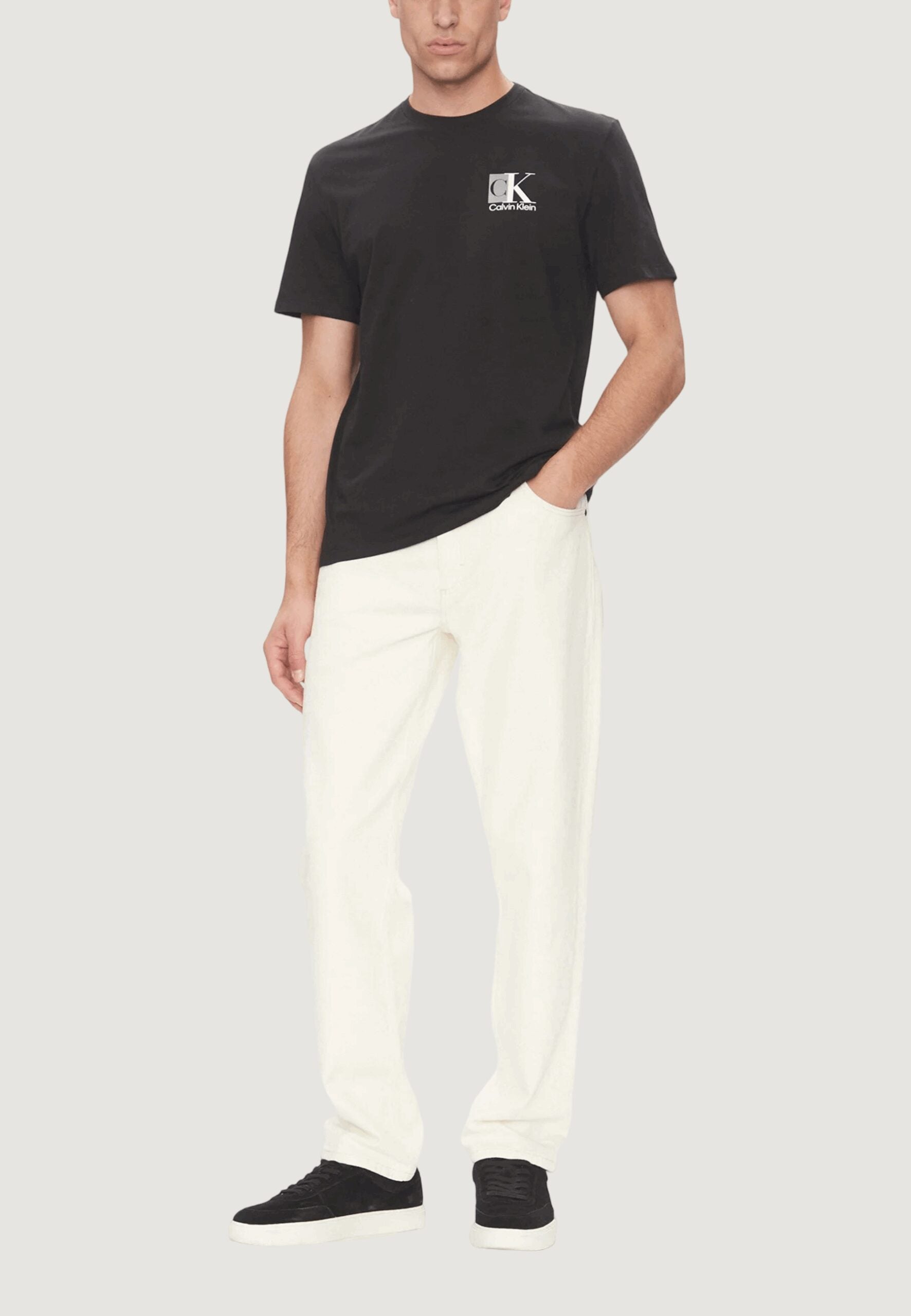 Calvin Klein Men's Black T-Shirt - Abstract Logo Print & Casual Style