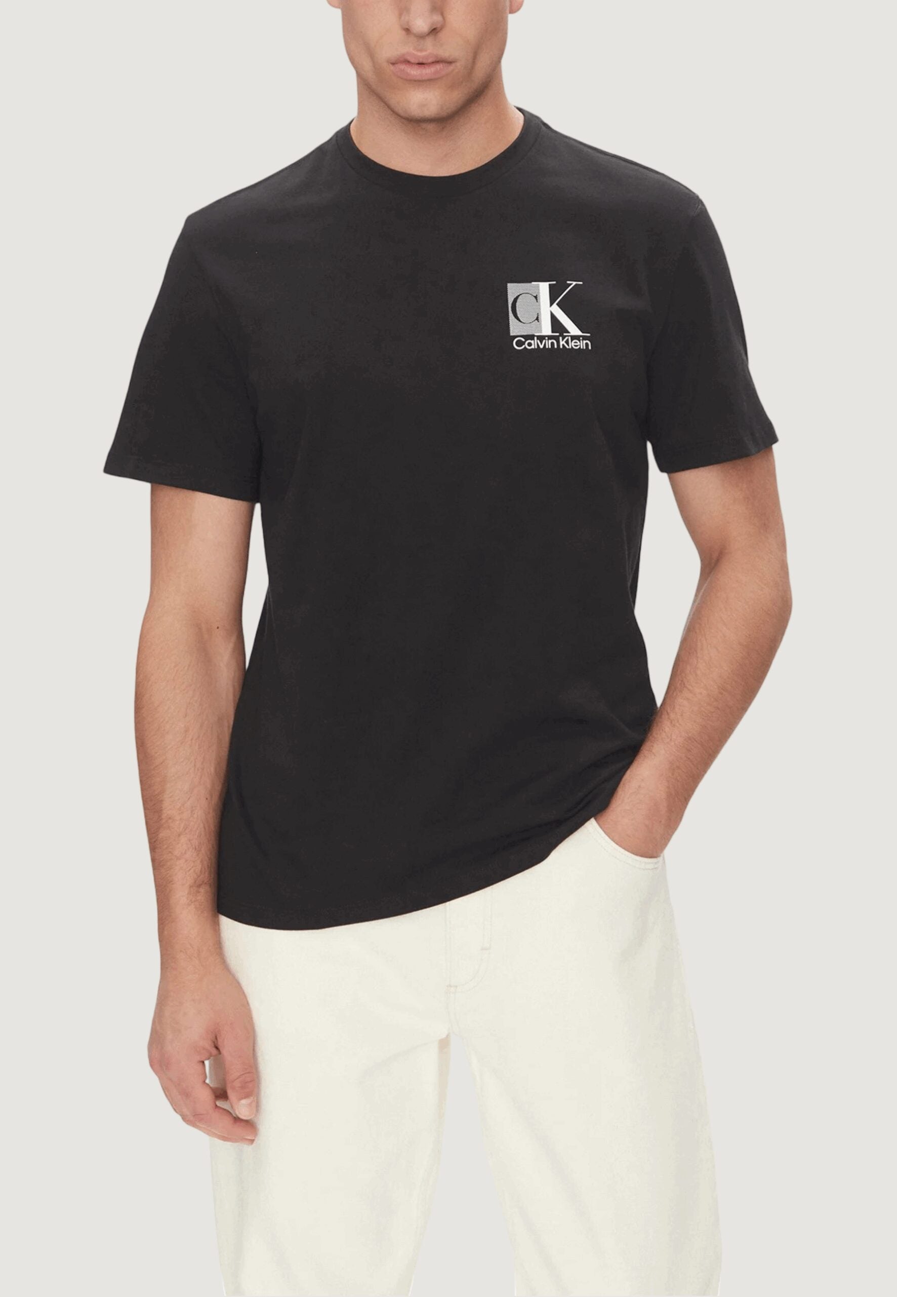Calvin Klein Men's Black T-Shirt - Abstract Logo Print & Casual Style