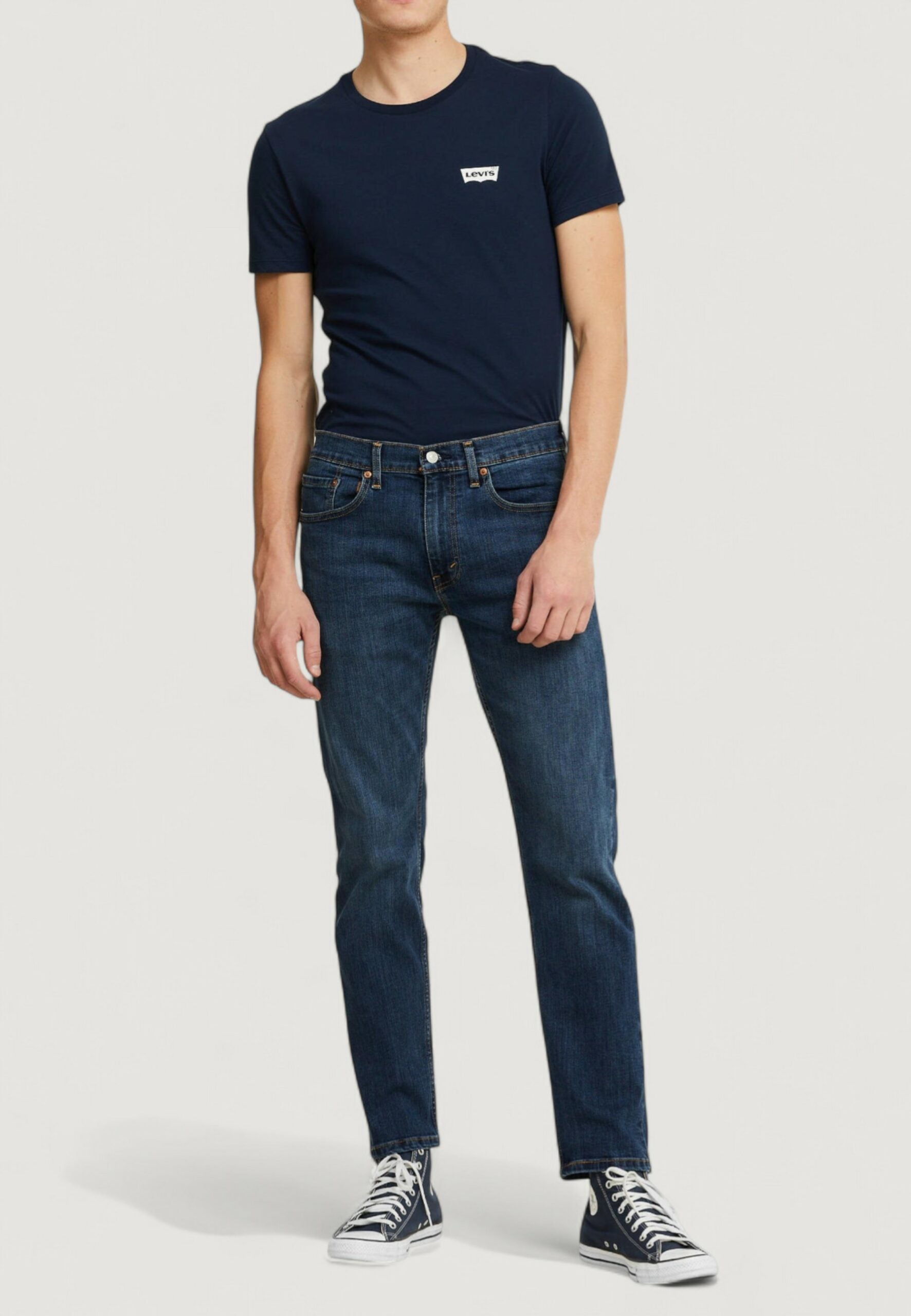 Levi's® メンズ ダークブルー デニム 502 テーパードジーンズ