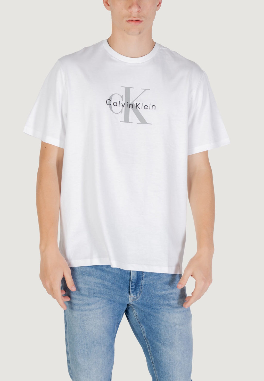 カルバン・クライン ジーンズ メンズ ホワイト ヒーロー モノローグ Tシャツ - 半袖 ロゴTシャツ