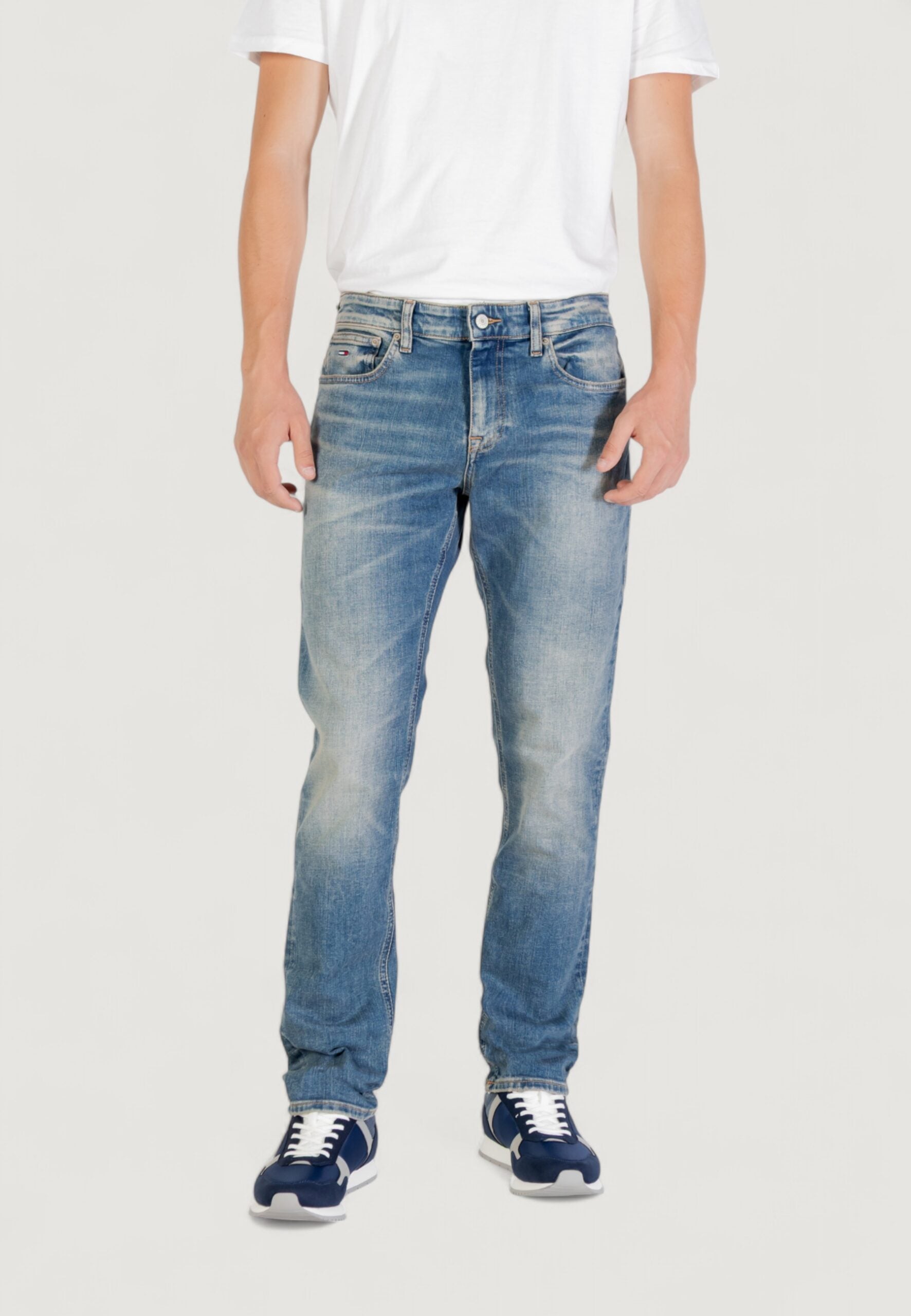 Tommy Hilfiger Jeans Men's Scanton Slim Fit Denim Jeans