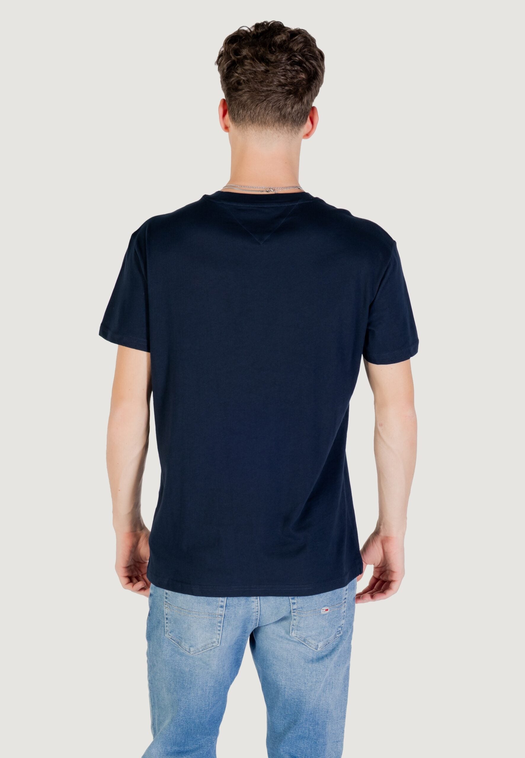 トミーヒルフィガージーンズ TJM レギュラーフィット ダークブルー Tシャツ - トミーDNAフラッグロゴ
