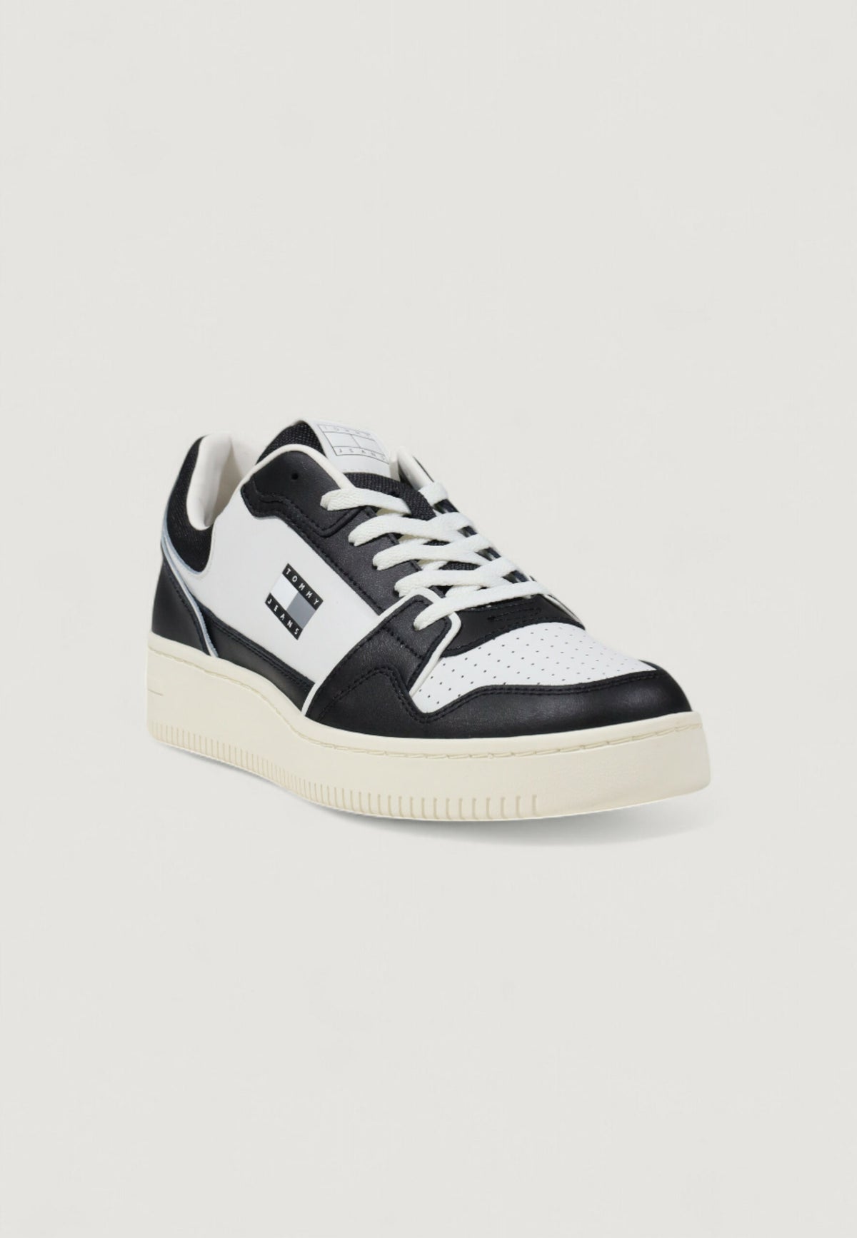 Tommy Hilfiger Jeans TJM Men's Black Retro Basket Sneakers