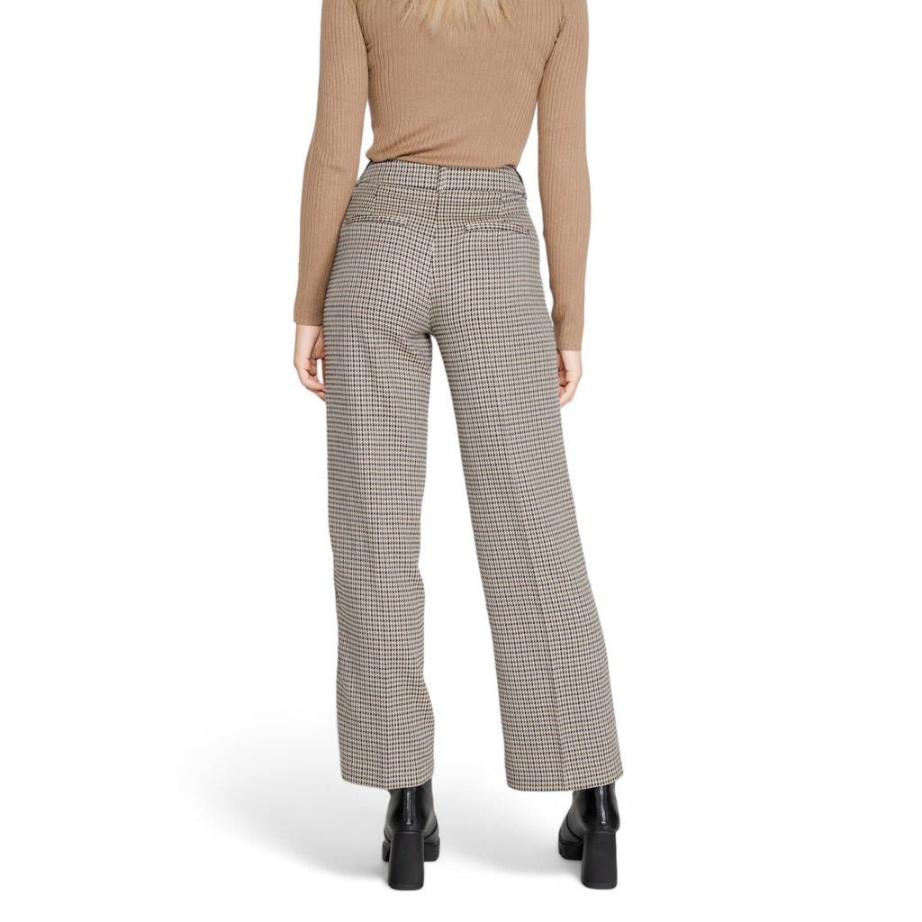 Only ONLLETTIE MW STR CHECK PANT TLR bootcut trousers